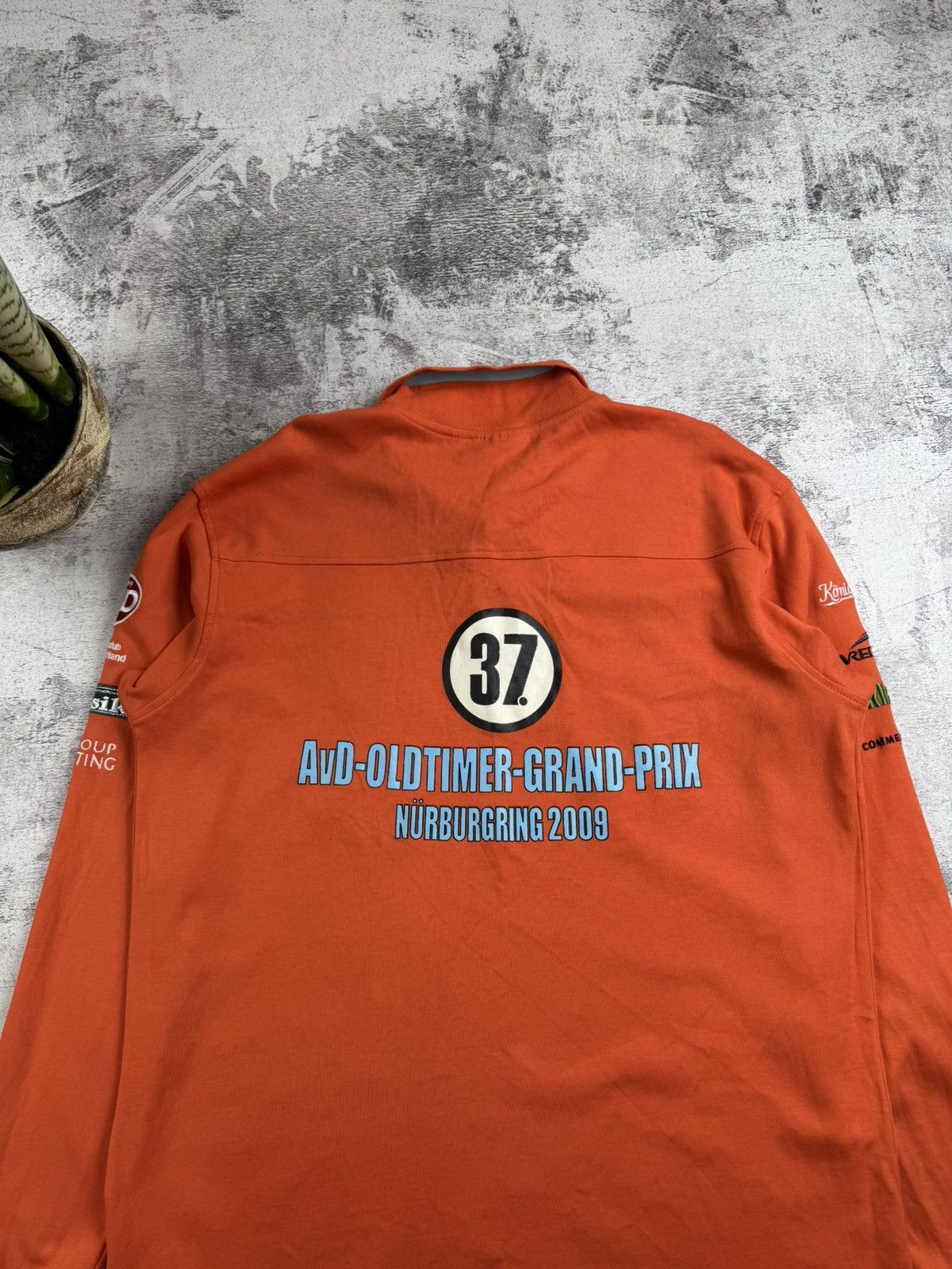 Vintage AVD Porsche Jaguar Maserati 2009 XL Grand Prix Racing T Shirt Long Sleeve Orange Size US XL / EU 56 / 4 - 14 Thumbnail