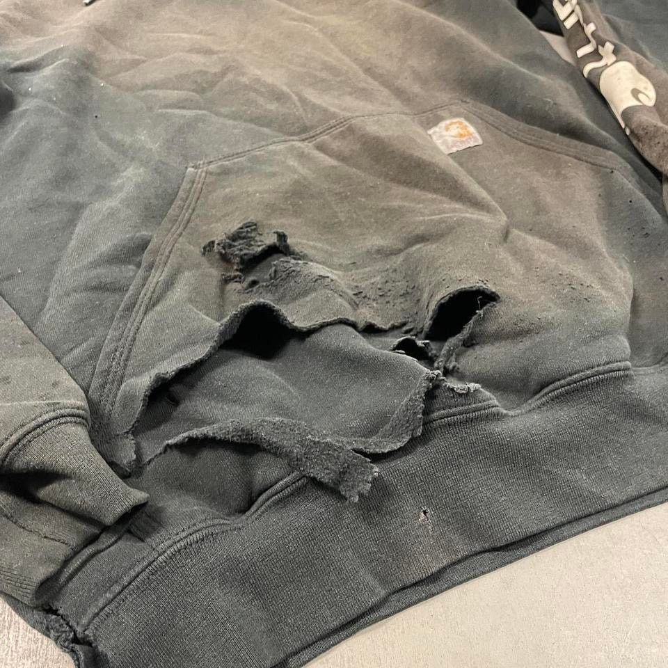 Carhartt × Vintage vintage thrashed Carhartt hoodie Size US S / EU 44-46 / 1 - 3 Thumbnail