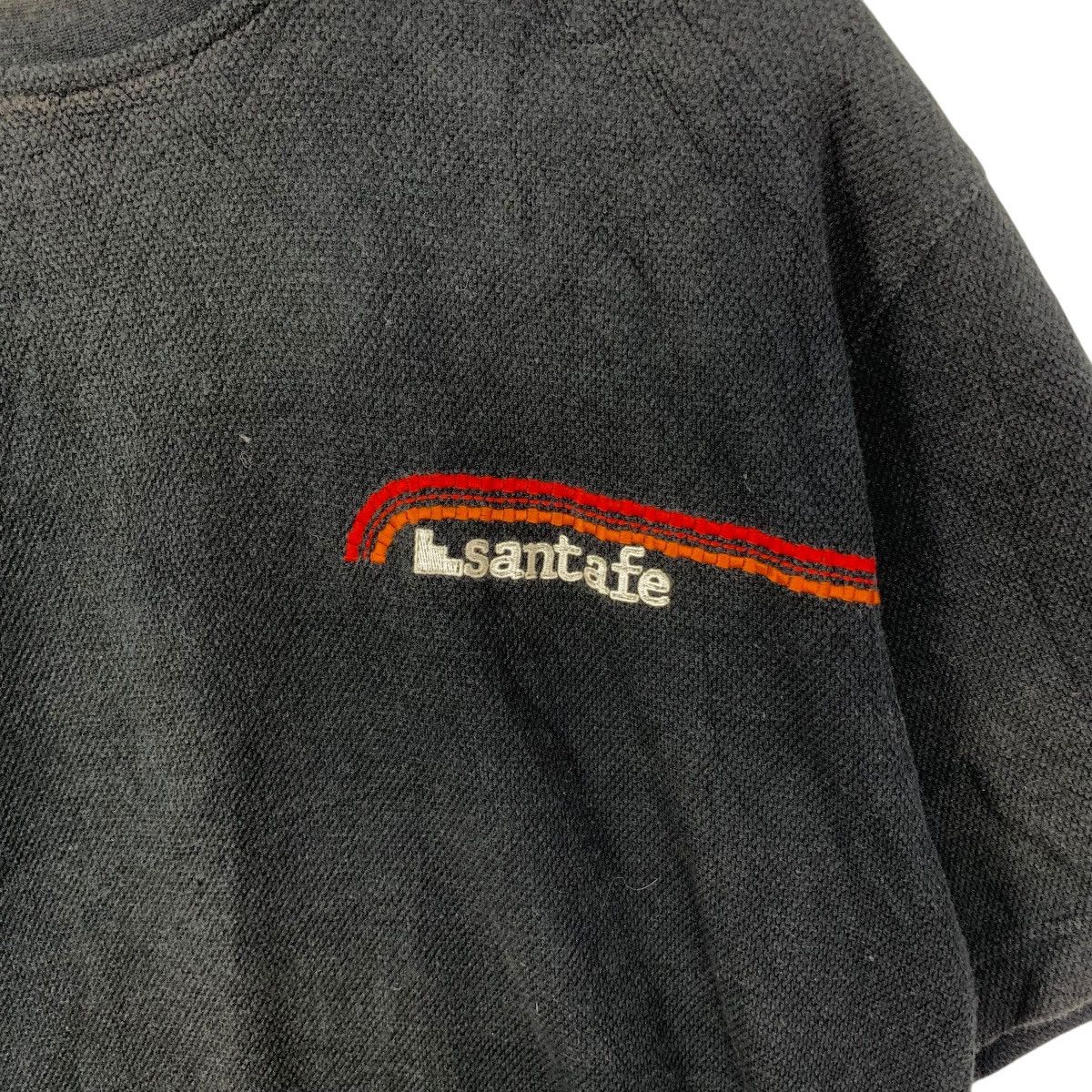 Vintage Vintage SANTA FE JAPAN Embroidered Logo Tee Shirt Top Size L / US 10 / IT 46 - 4 Thumbnail