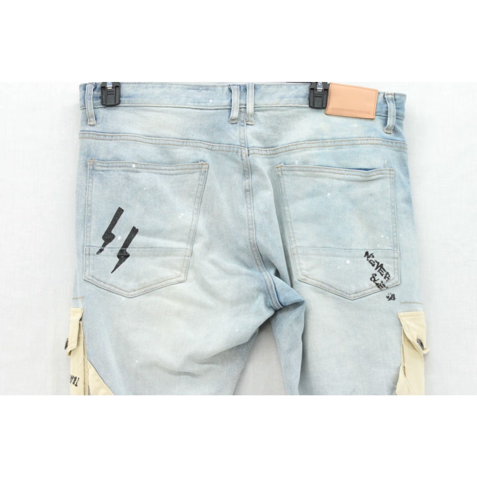 Vintage VINTAGE Smoke Rise Jeans Mens 38X32 5-Pocket Denim Distressed Graphic Streetwear Urban 90s Punk Hip Hop Skull Band City Logo Patches Fringes Size US 38 / EU 54 - 4 Thumbnail