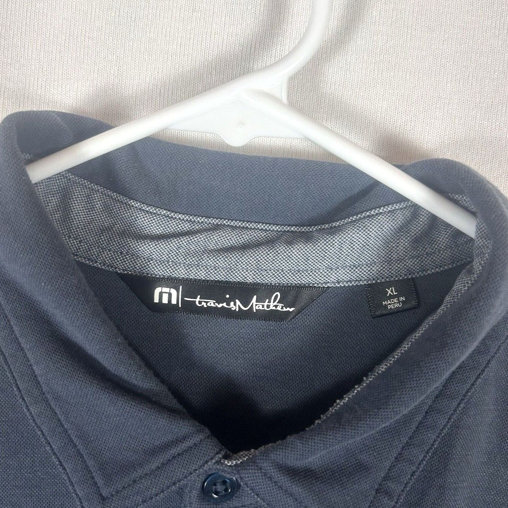 TravisMathew Travis Mathew Polo Shirt Mens XL Gray Short Sleeve Golf Outdoor Lightweight Casual Activewear Short Sleeve Polo Shirt XL Mens Gray Golf Size US XL / EU 56 / 4 - 3 Thumbnail