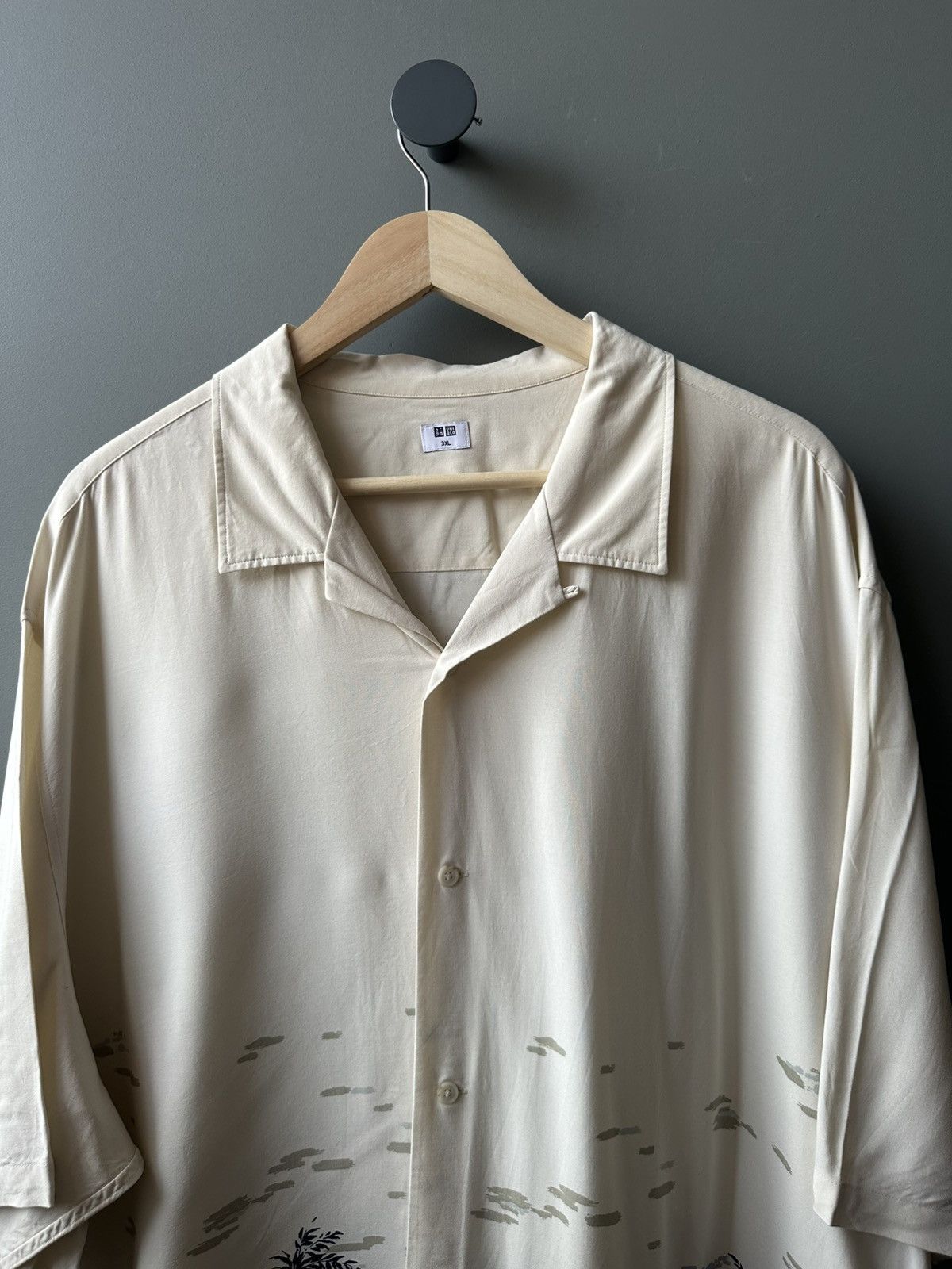 Uniqlo Uniqlo Hawaii Viscose Shirt Size 3XL Size US XXL / EU 58 / 5 - 2 Thumbnail