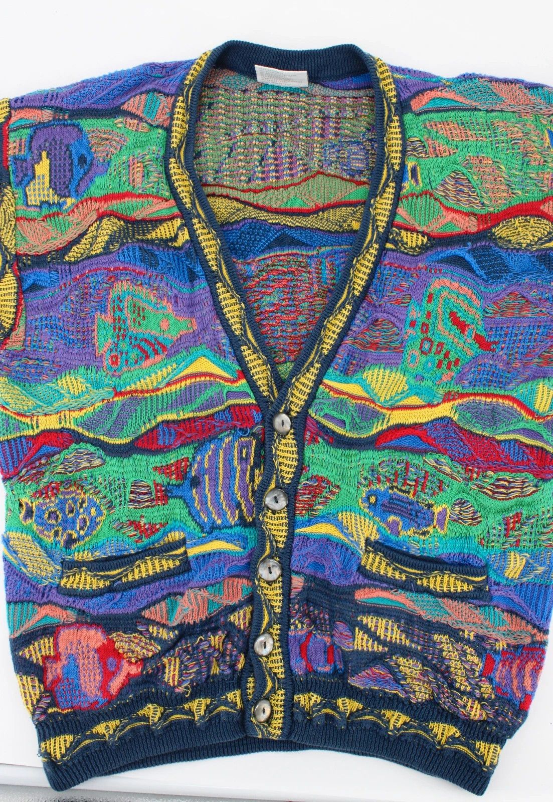 Coogi Coogi Vintage Fish 3D Knit Cardigan Size US M / EU 48-50 / 2 - 9 Thumbnail