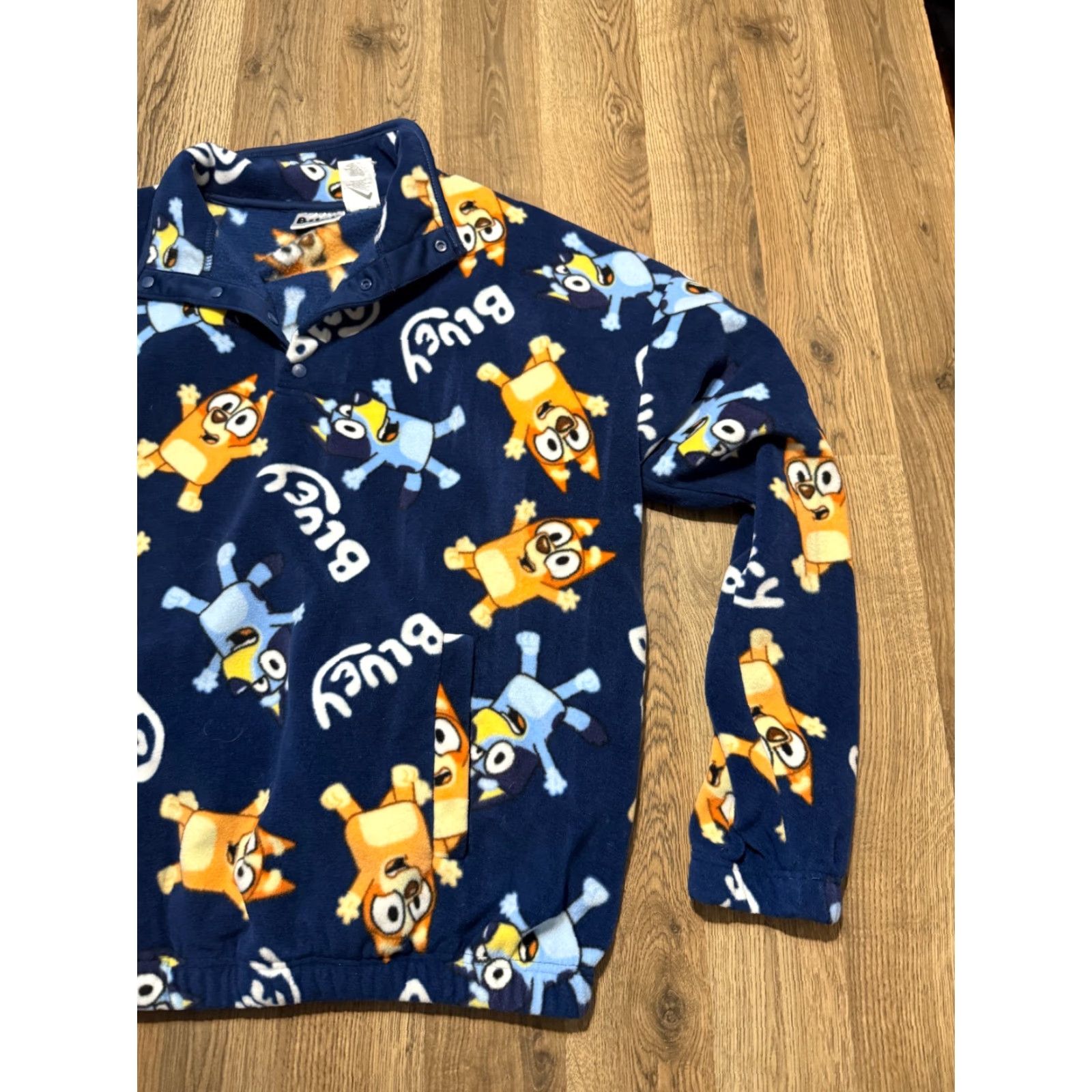 Vintage VINTAGE? No—Bluey Sweater Women’s Large Blue Allover Print Pullover 1/4 Button Long Sleeve Knitted Knit Buttoned Casual Fall Winter Summer Size L / US 10 / IT 46 - 4 Thumbnail