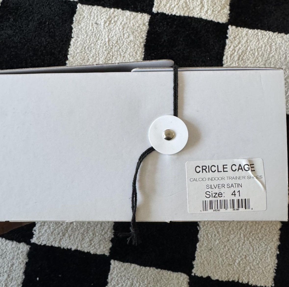 Other Circle Cage Silver Sneakers Size US 7.5 / EU 40-41 - 8 Thumbnail