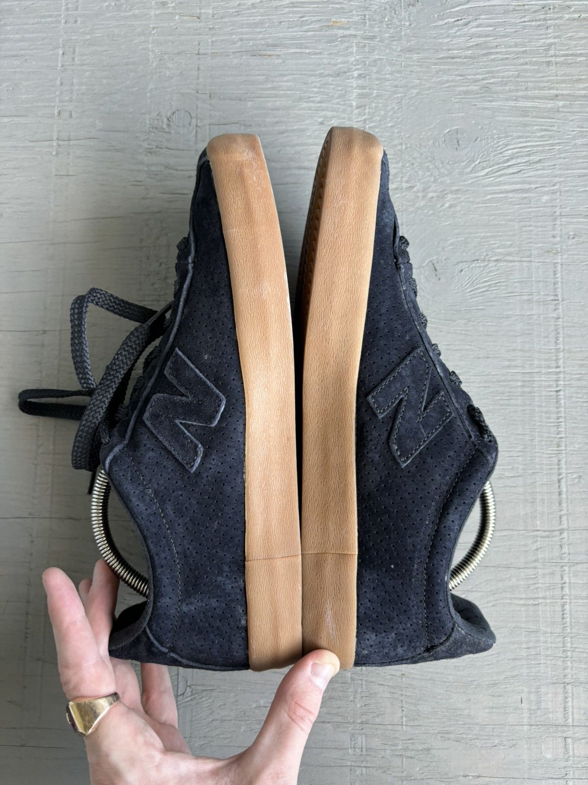 New Balance New Balance Tempus Black Gum Sole Black Suede Mens 8 Cap Toe Size US 8 / EU 41 - 2 Thumbnail