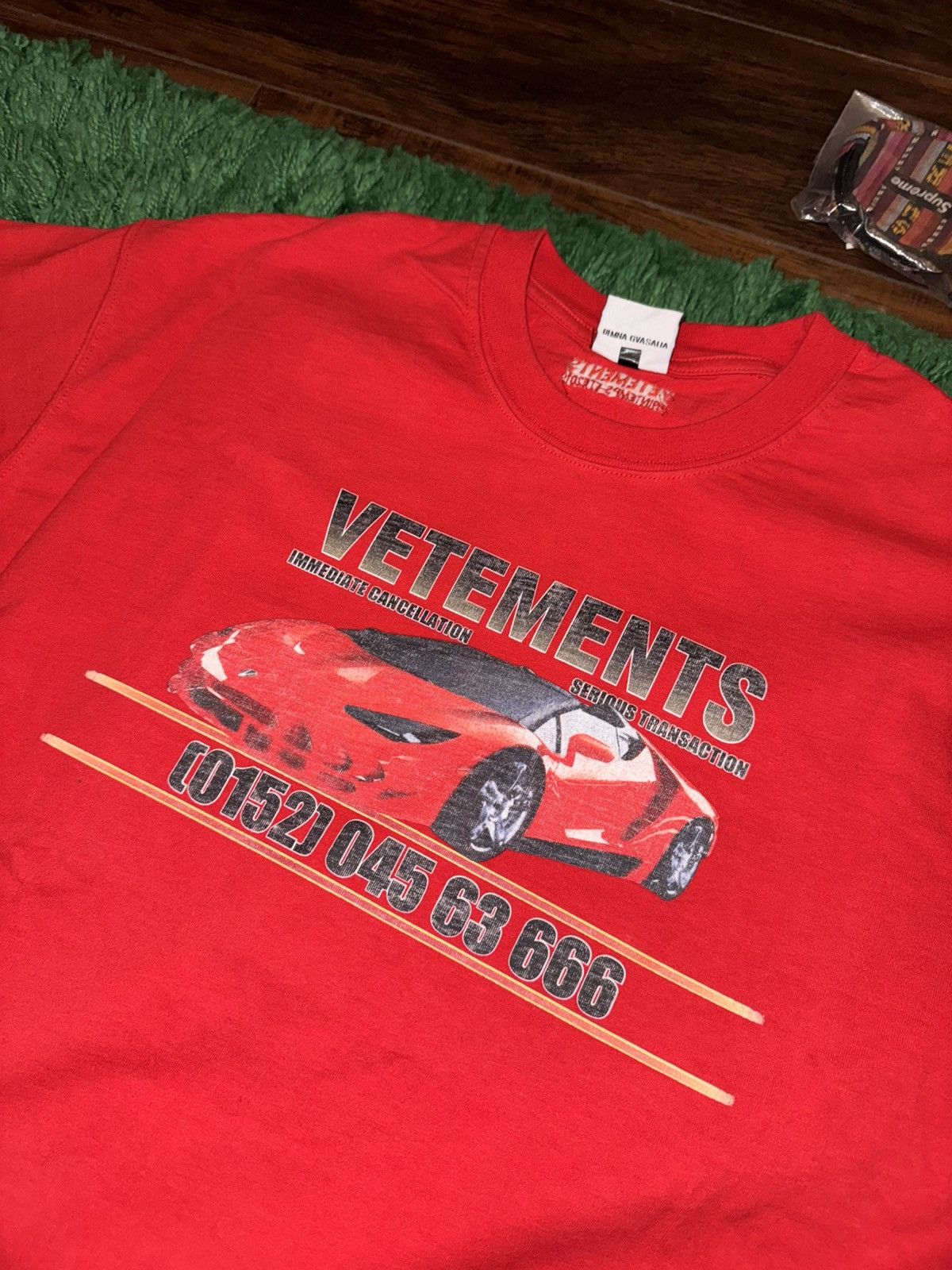 Vetements Vetements Red Lamborghini Race Car Tee Size US M / EU 48-50 / 2 - 2 Thumbnail