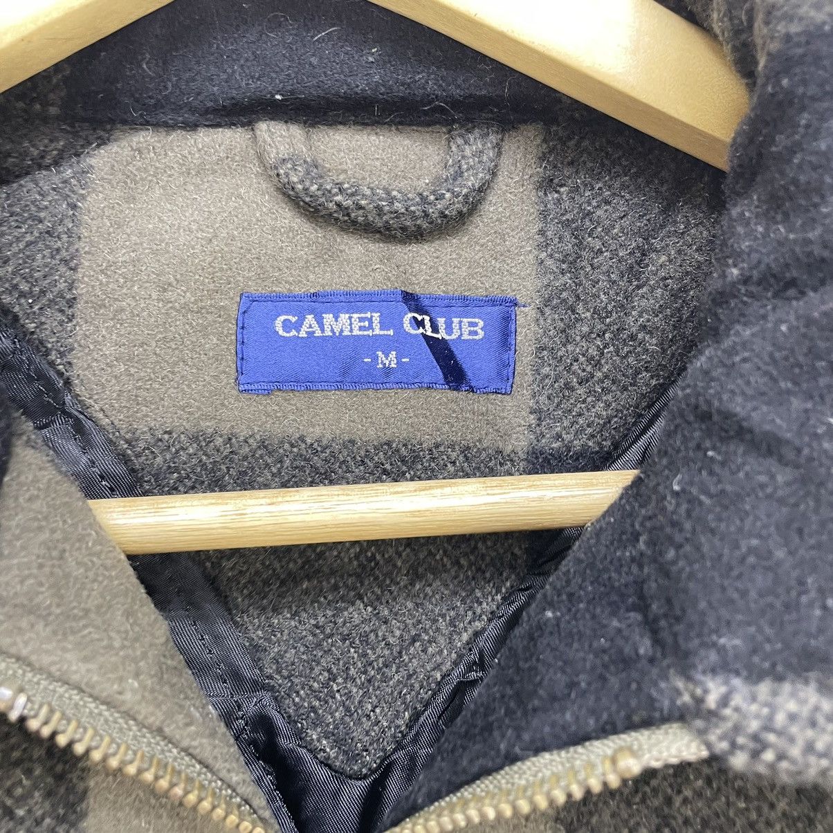 Camel × Flannel Vintage Camel Club Button Eye Black Checked Jacket Size US M / EU 48-50 / 2 - 7 Thumbnail