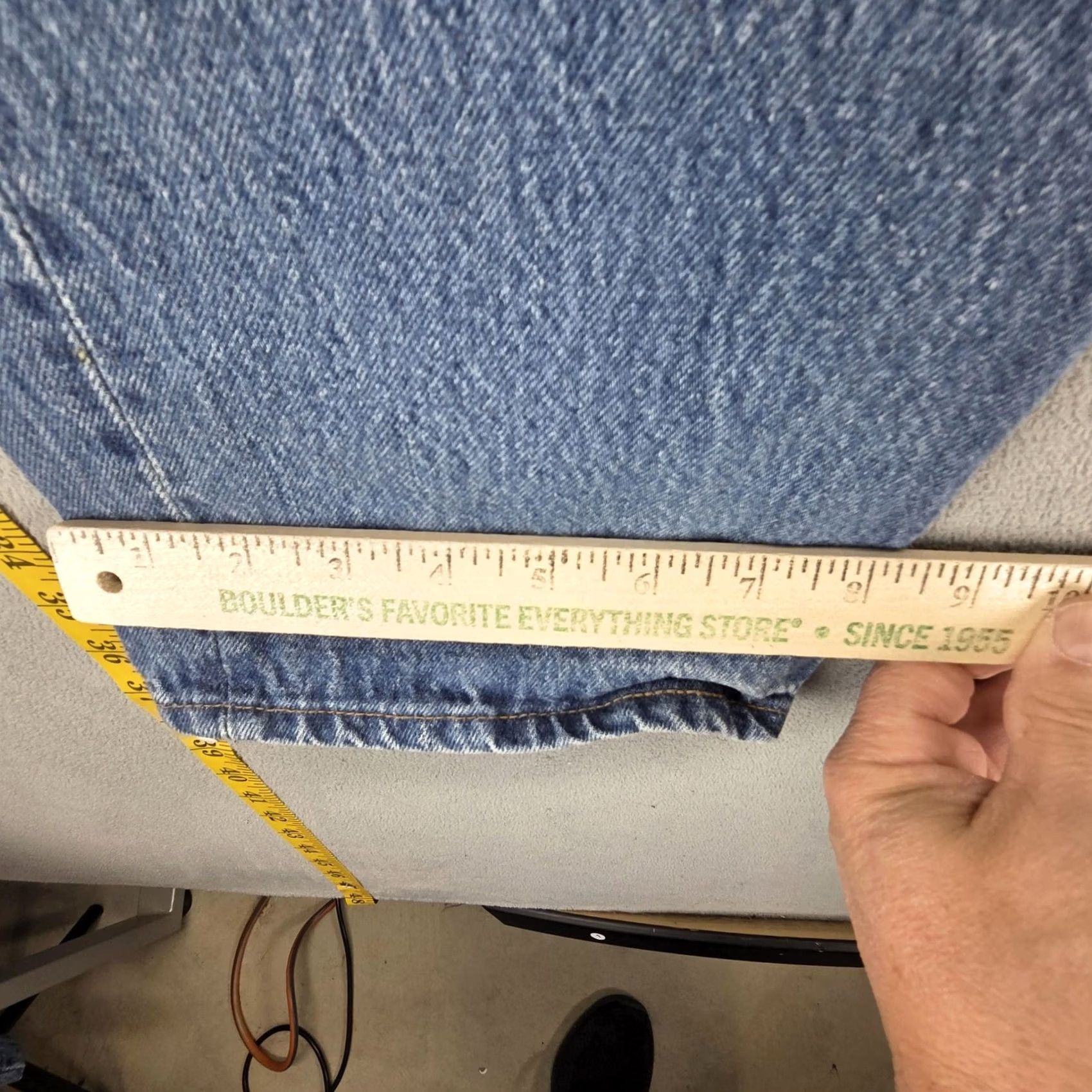 Levi's Item Specifications: Brand: Nike Size US 32 / EU 48 - 5 Thumbnail