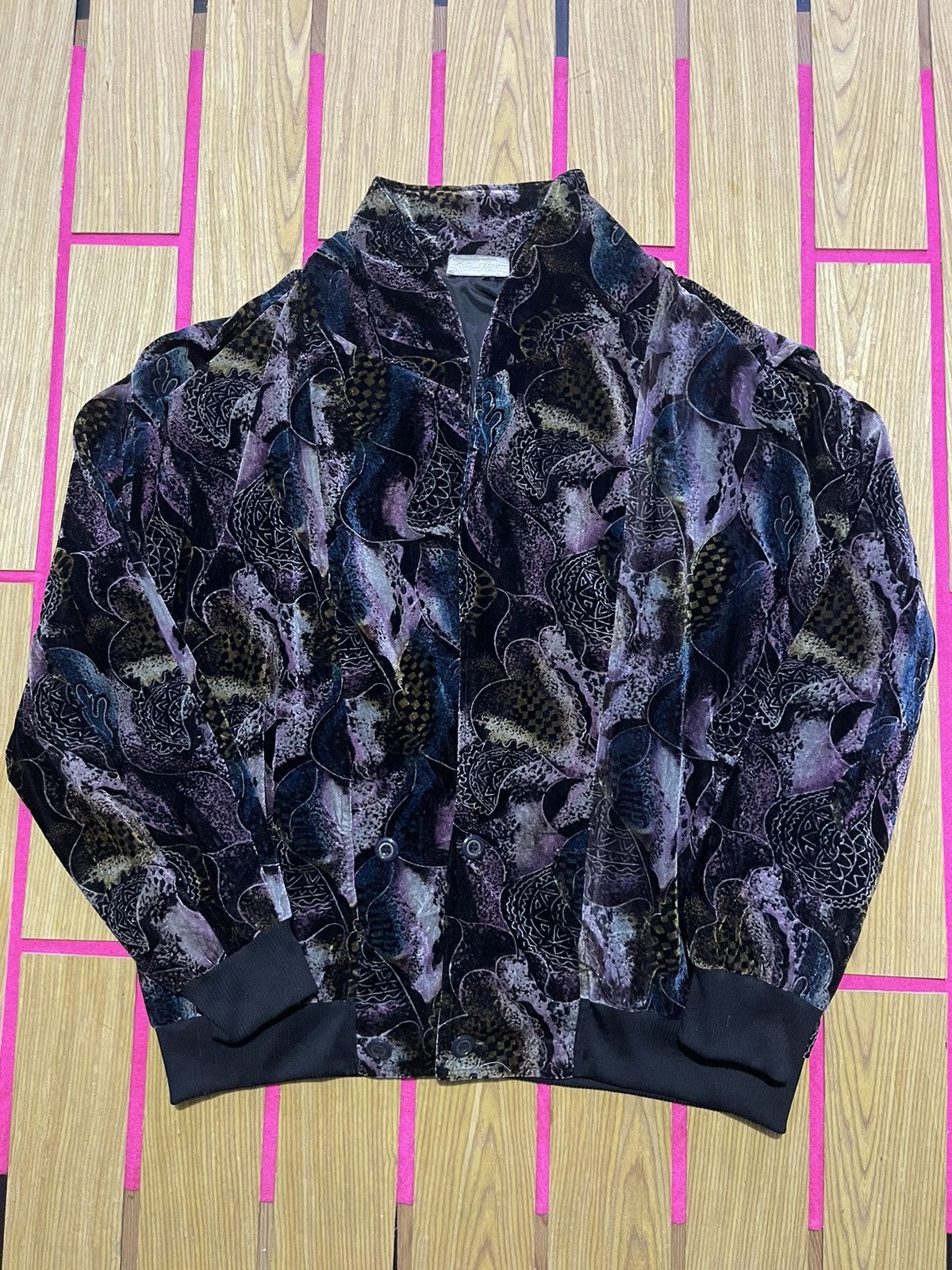 Le Grande Bleu (L.G.B.) Y2K BOMBER JACKET WINDY multicolor motif rare style Size US L / EU 52-54 / 3 - 1 Thumbnail