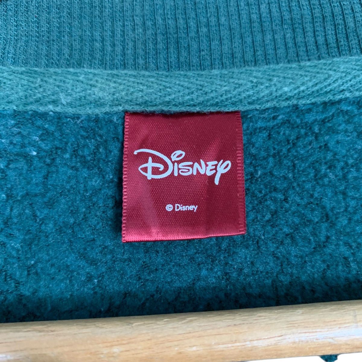 Disney DISNEY Winnie The Pooh Graphics Sweatshirt #2398-C107 Size US L / EU 52-54 / 3 - 10 Thumbnail