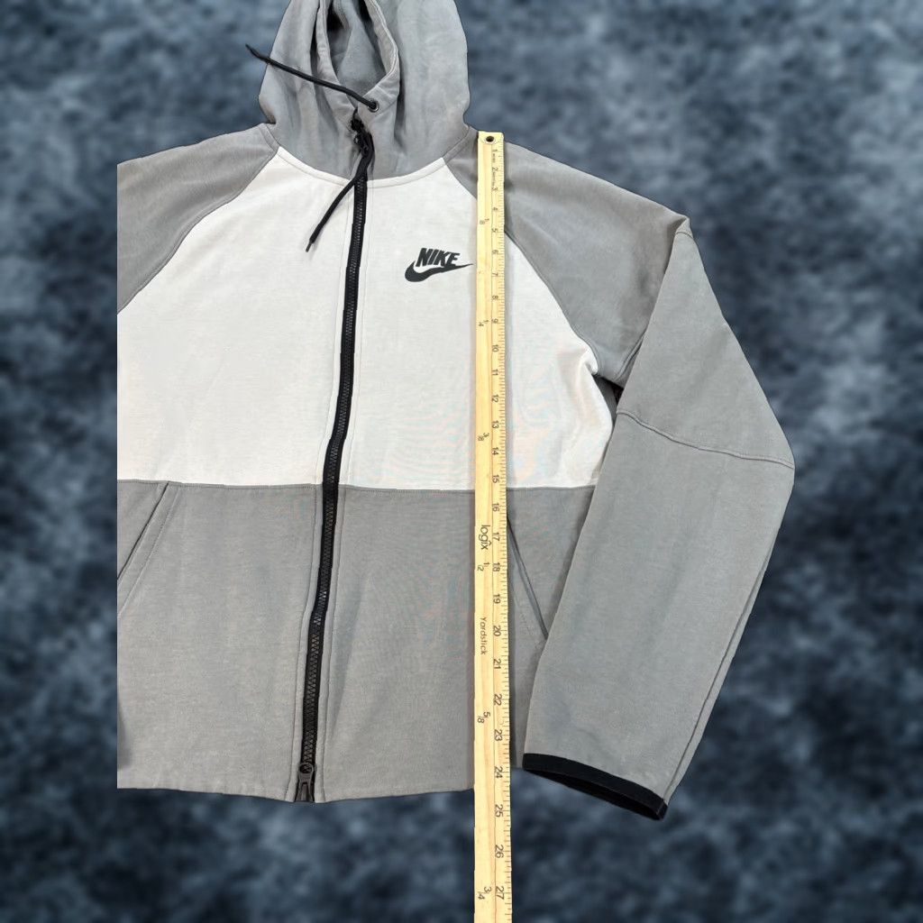 Nike Nike Tech Fleece Lightweight Full Zip Gray Hoodie Sweatshirt Size S DD5284-077 Size US S / EU 44-46 / 1 - 1 Thumbnail