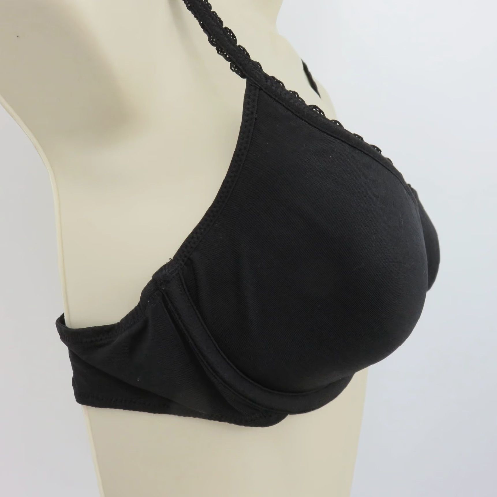 Vintage Lily of France Bra 36C Underwire Lined Black Scallop Lace Trim Women T-Shirt Cup C Brand Lily of France Size ONE SIZE - 3 Thumbnail
