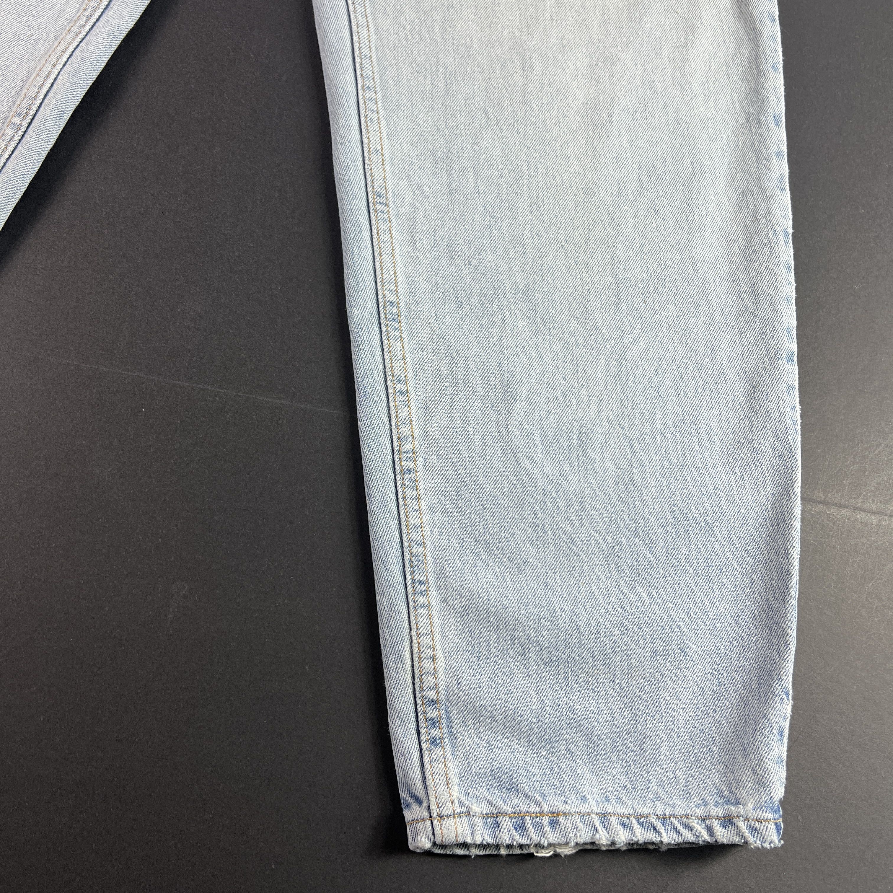 Levi's Y2K Levi's Jeans 560 Loose Tapered Blue Faded Cotton Denim Size US 35 - 8 Thumbnail