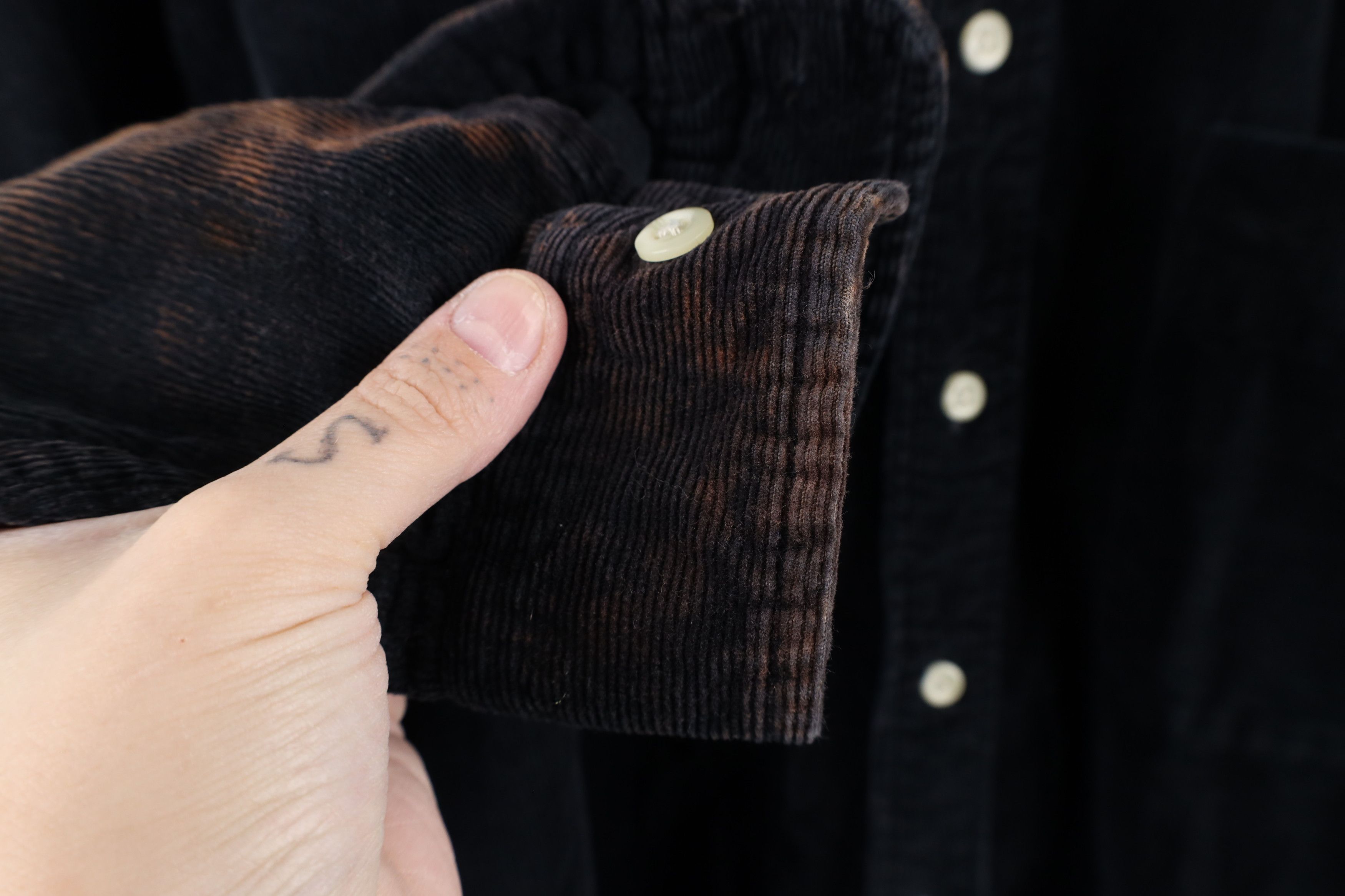 Eddie Bauer × Vintage Vintage 90s Eddie Bauer Collared Button Down Shirt Black Size US XL / EU 56 / 4 - 8 Thumbnail