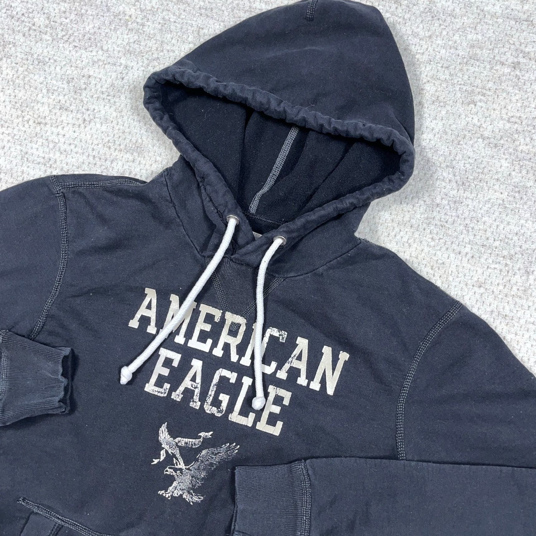 American Eagle Outfitters VINTAGE American Eagle Hoodie Men Small Black Sweatshirt AE77 Distressed Size US S / EU 44-46 / 1 - 4 Thumbnail