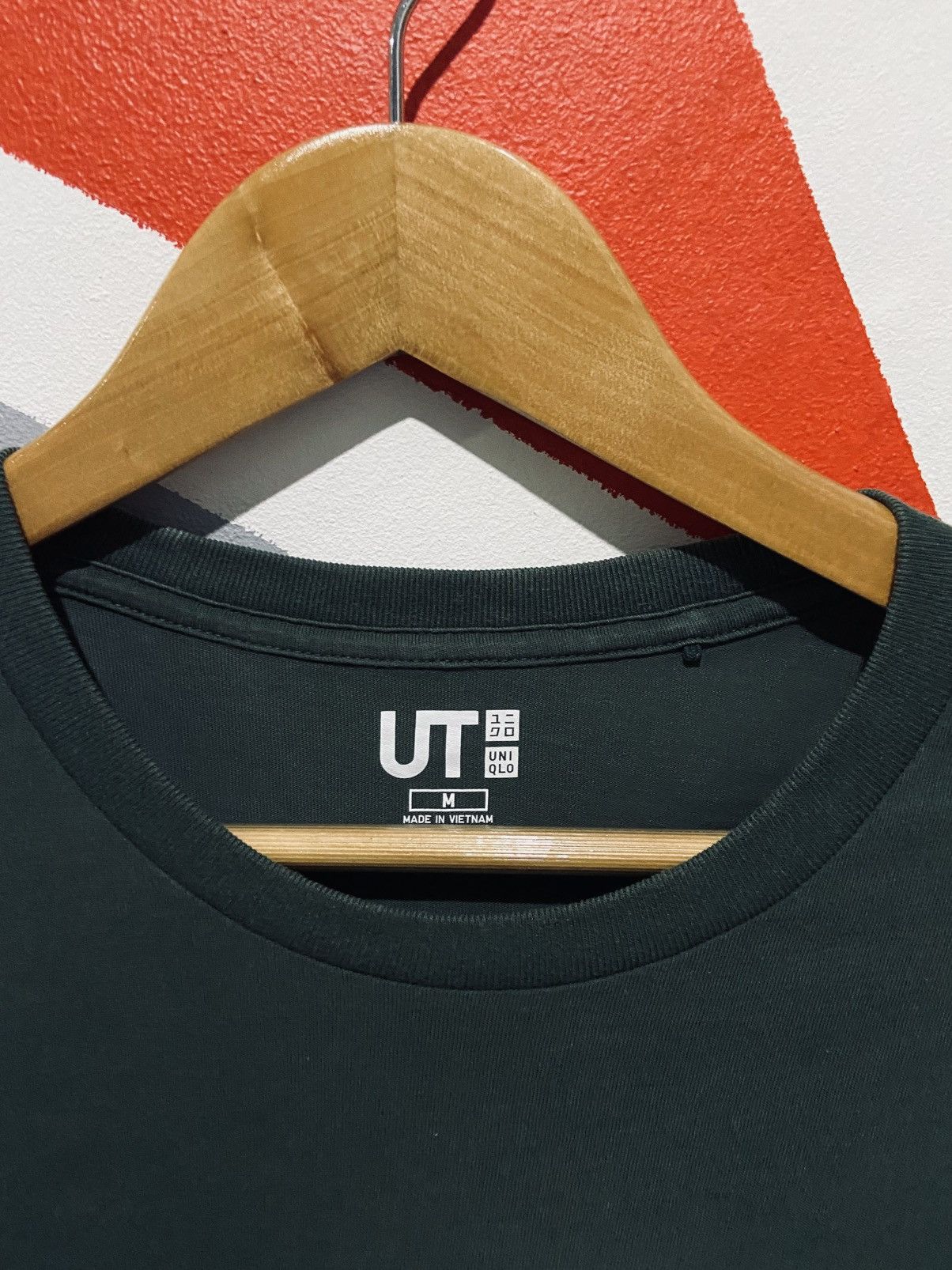 Uniqlo Volkswagen Car Print Tee Size US M / EU 48-50 / 2 - 4 Thumbnail