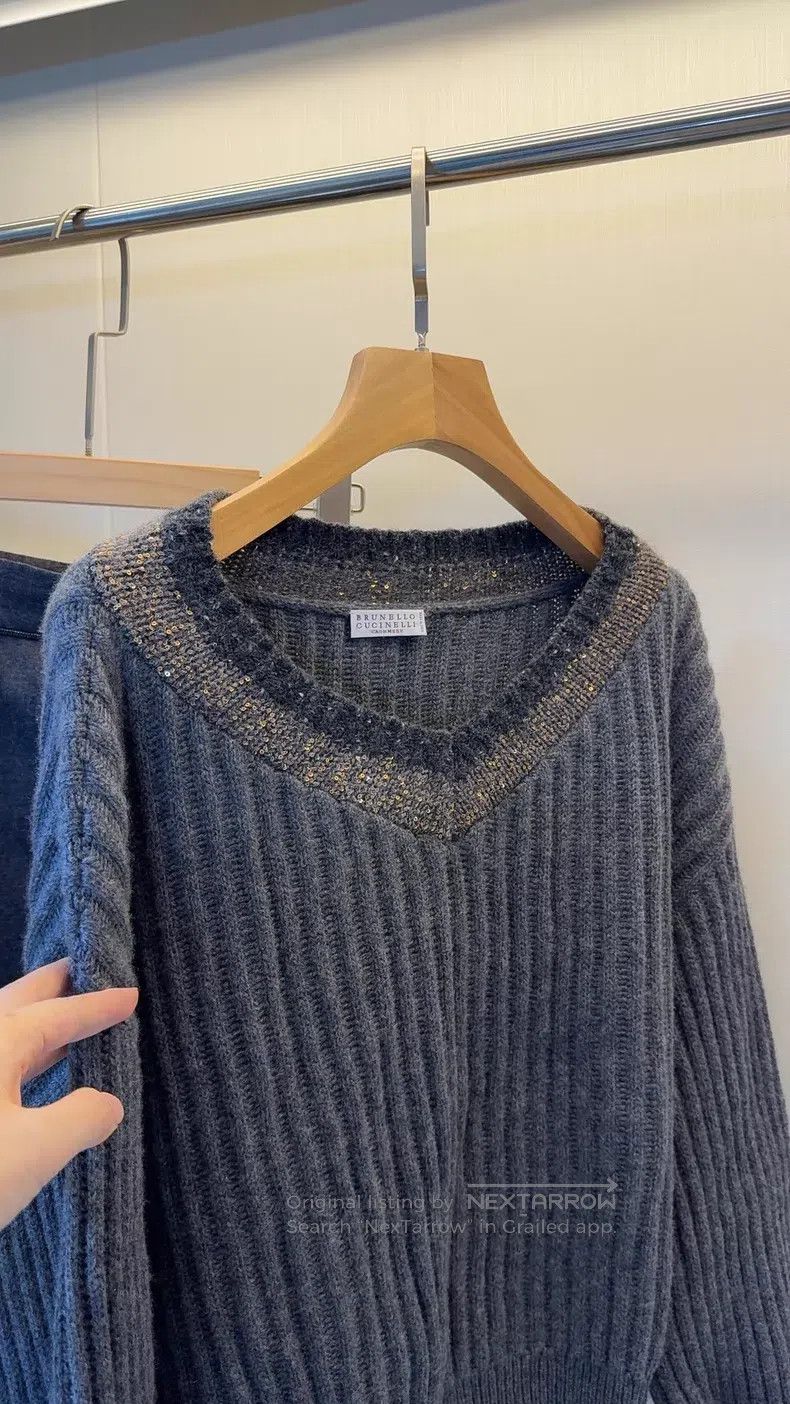 Brunello Cucinelli Brunello Cucinelli Sequined Cashmere Sweater Size S / US 4 / IT 40 - 3 Thumbnail