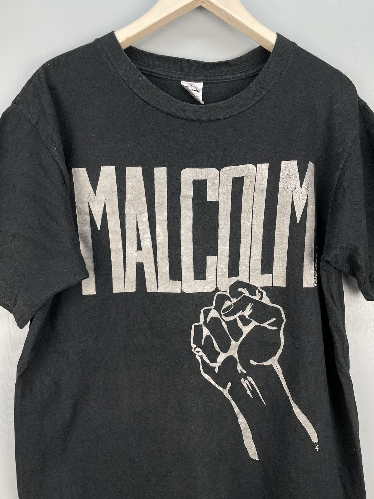 Vintage Vintage 90s Malcolm X t shirt Size US L / EU 52-54 / 3 - 3 Thumbnail