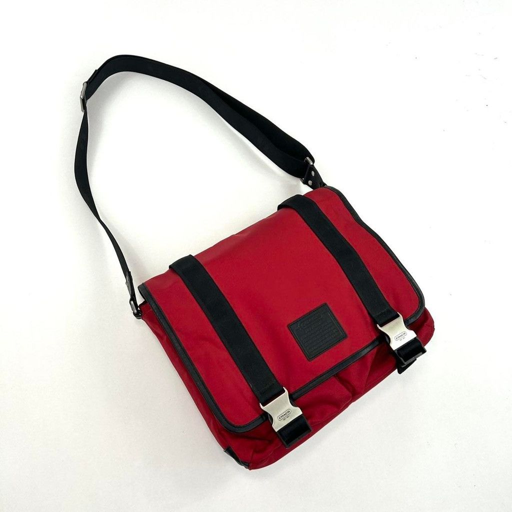 Coach 2012 Coach red and black nylon messenger bag Size ONE SIZE - 1 Thumbnail