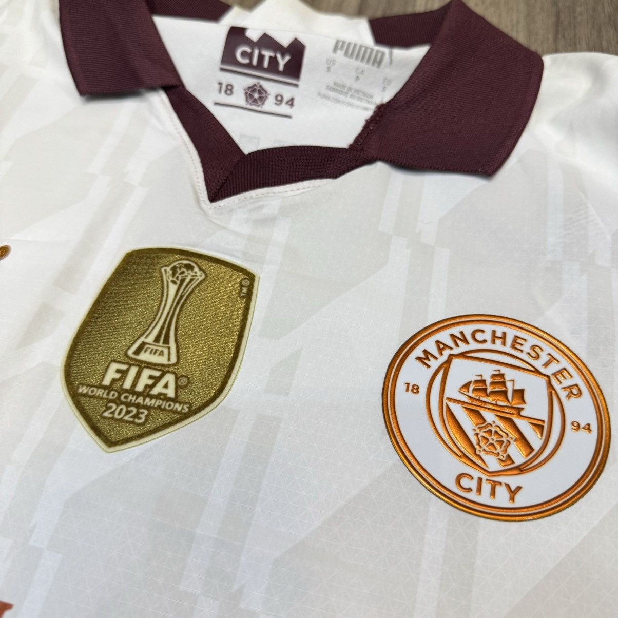 Puma Manchester City 23/24 player issue away shirt #19 J.Alvarez Size US S / EU 44-46 / 1 - 5 Thumbnail