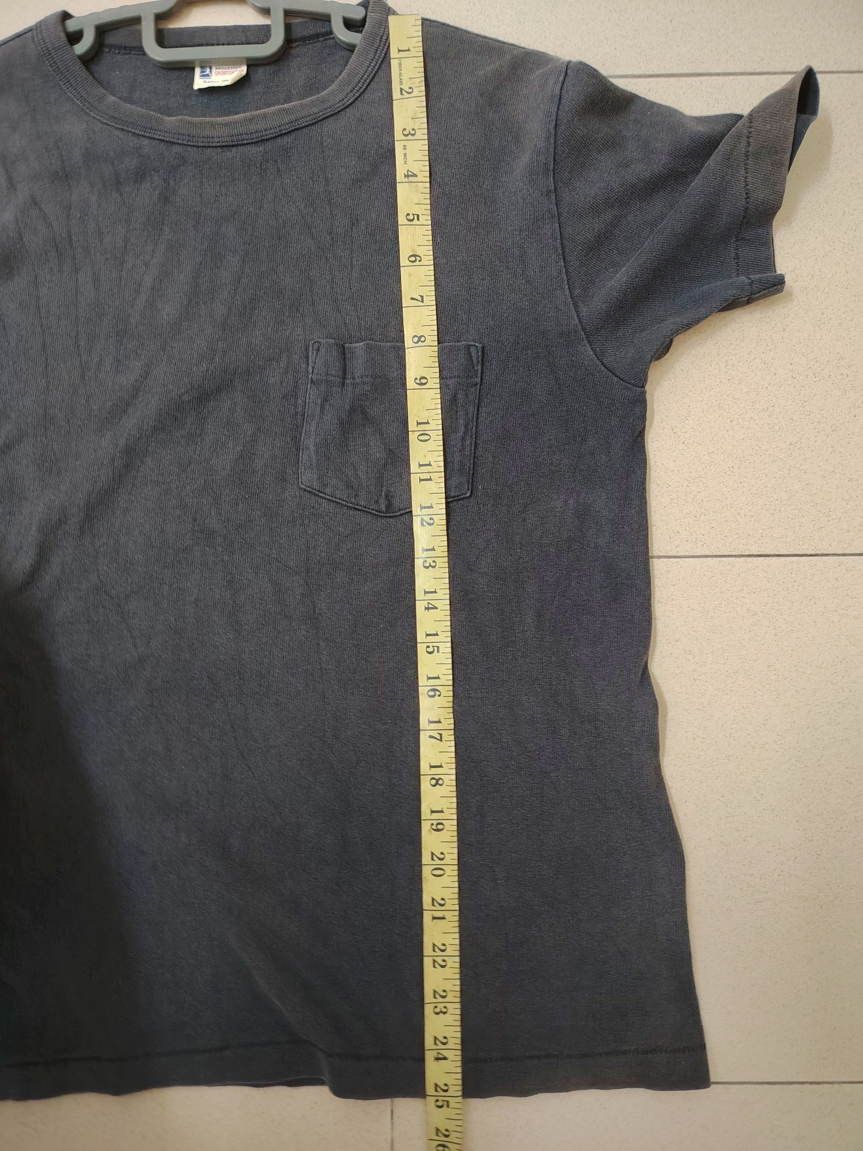 Champion Vintage 90s Champion Sun Faded Blank Pocket T-Shirt Size US S / EU 44-46 / 1 - 7 Thumbnail