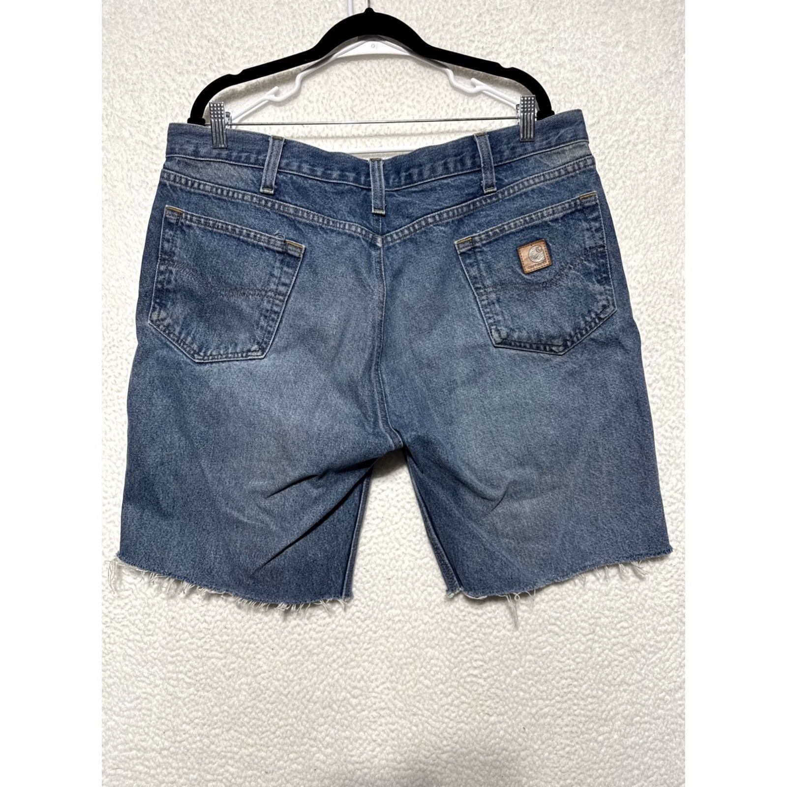 Carhartt Carhartt B460 DVB Relaxed Fit Blue Denim Cut-off Jorts Men’s 44 Regular Inseam 9" Blue Denim Workwear Vintage: No Mens Size US 44 / EU 60 - 2 Thumbnail