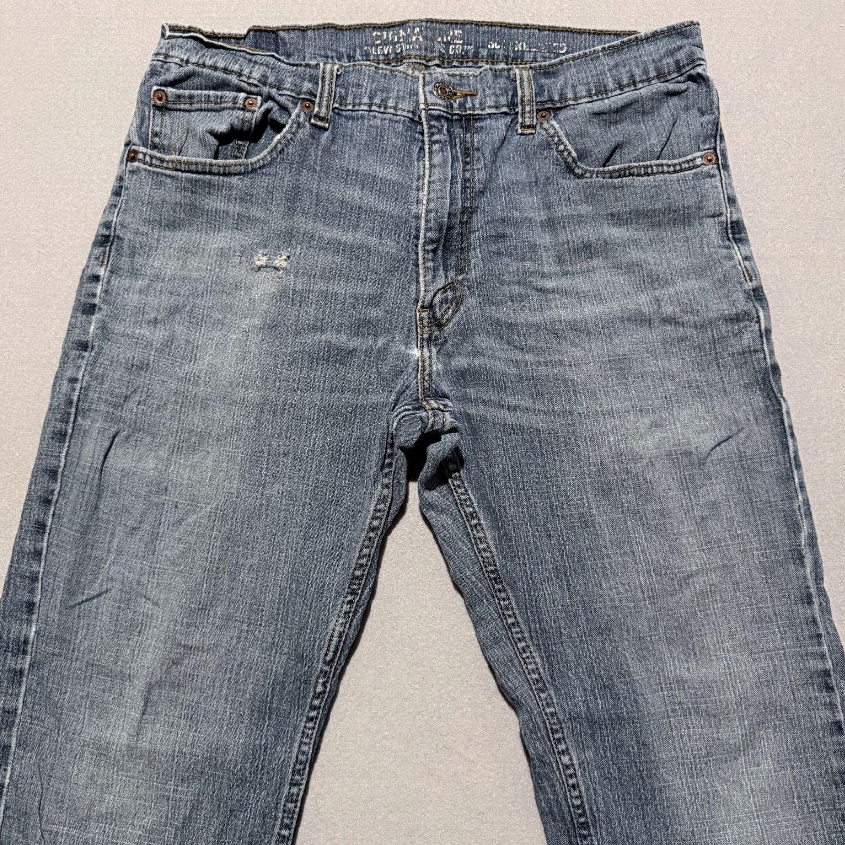 Levi's Signature by Levi Strauss Jeans Men's Denim Mid Rise Relaxed Straight - 34x30 Blue • 5-Pocket Design • Button, Zip Closure Size US 34 / EU 50 - 3 Thumbnail