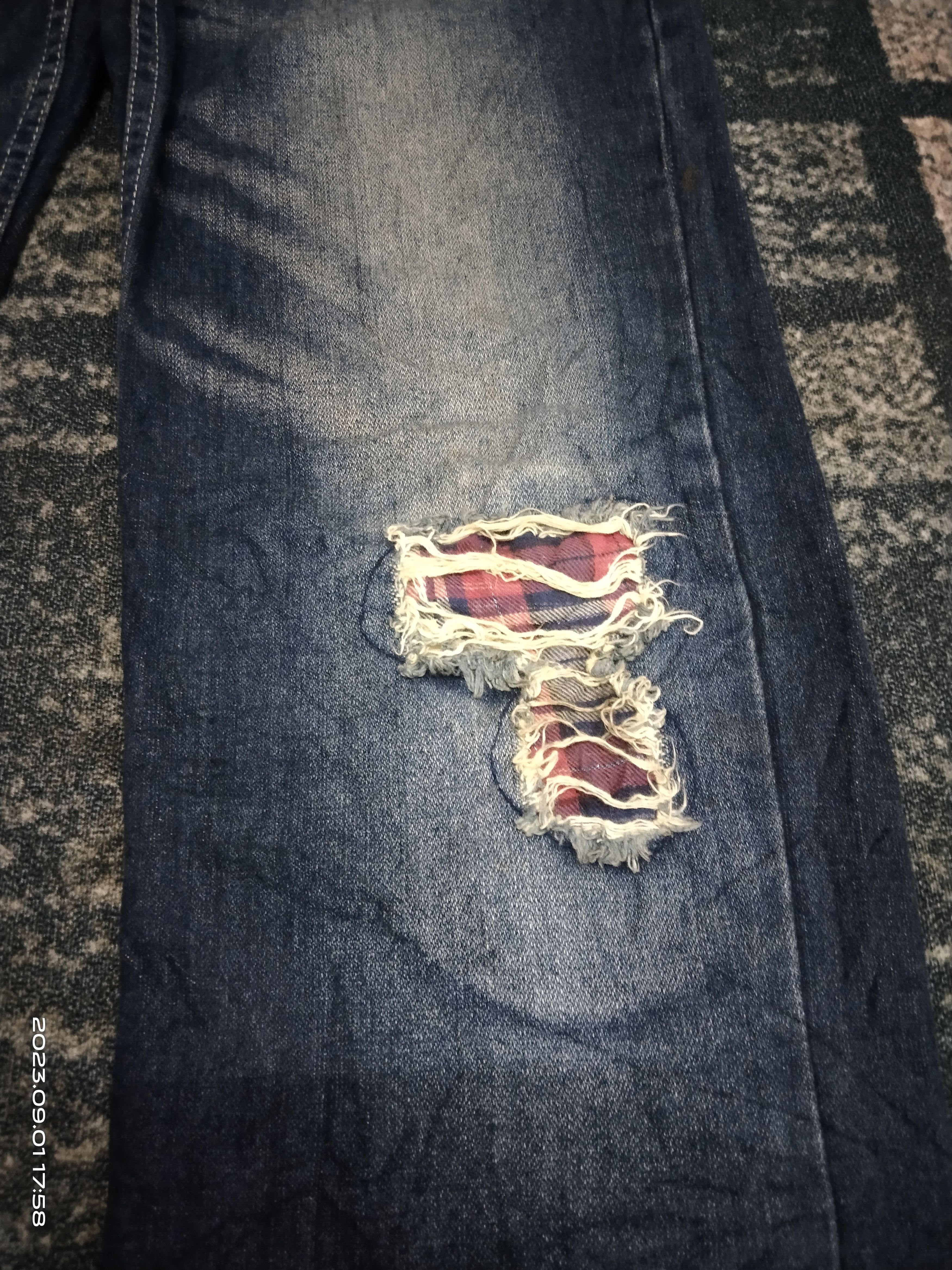 Japanese Brand SiCK RIPED ANTFUL DENIM PANTS Size US 33 - 7 Thumbnail