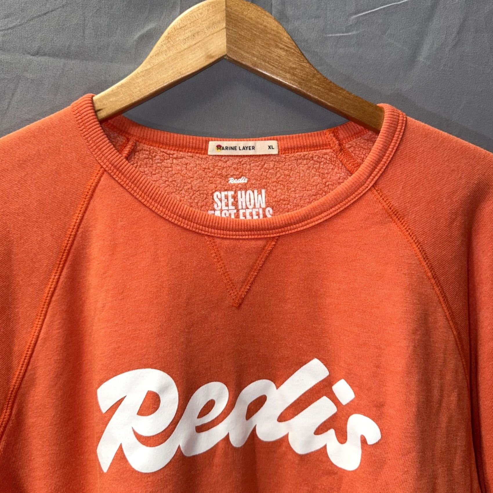 Marine Layer Marine Layer Redis Sweatshirt Mens XL Orange Crewneck Pullover Soft Graphic Print Knit Cotton Blend Raglan Sleeve Lightweight Tagless All Seasons Size US XL / EU 56 / 4 - 3 Thumbnail