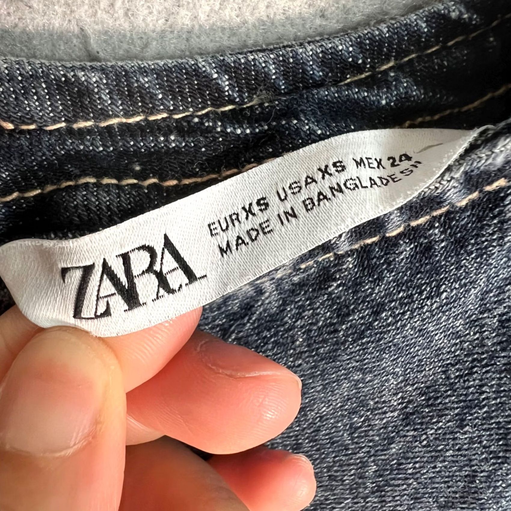 Zara Zara Blue Denim Dress Womens XS Sleeveless Cotton Blend A-Line Mini Casual VintageNo (DS) Size XS / US 0-2 / IT 36-38 - 3 Thumbnail