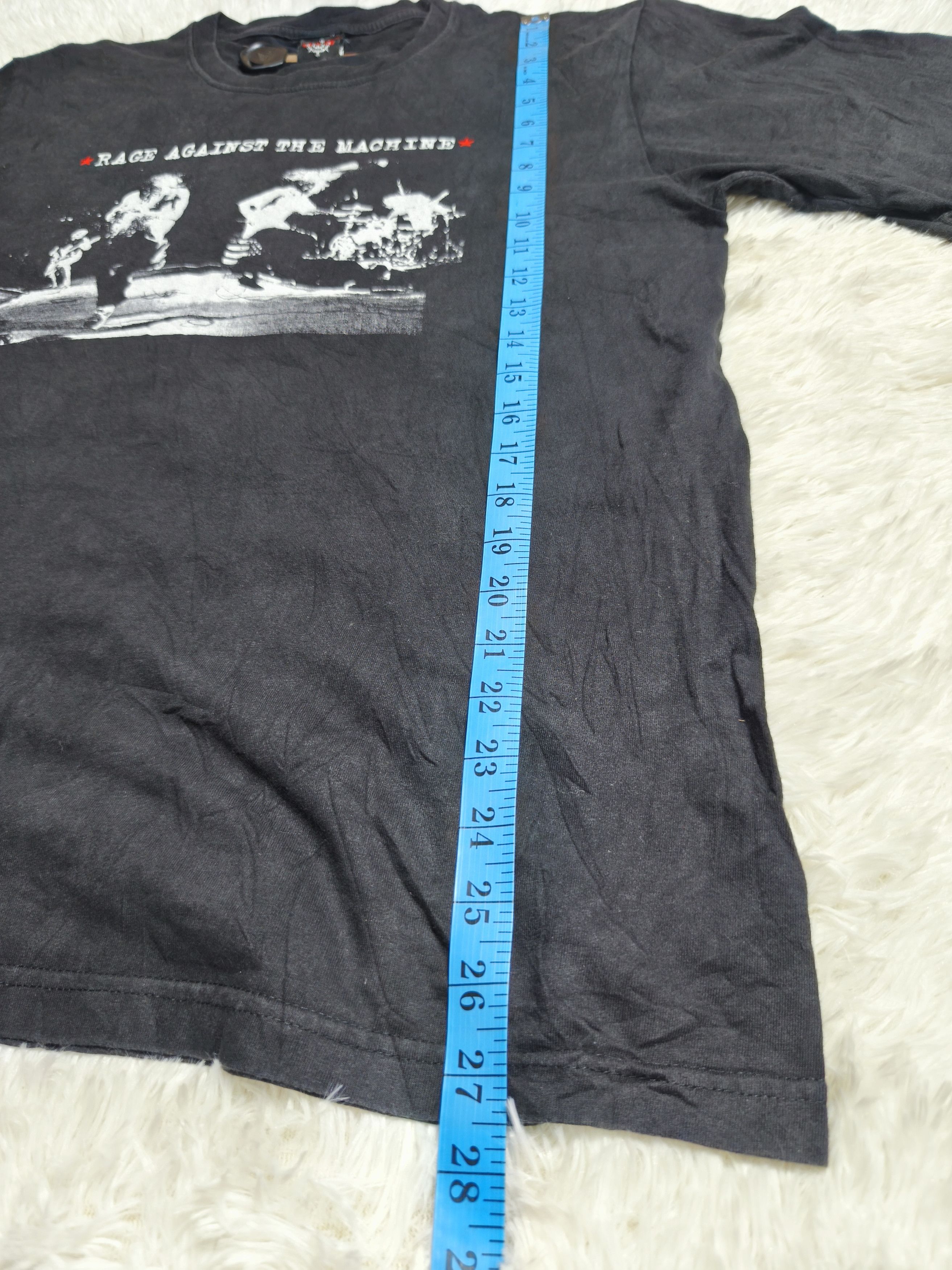 Rage Against The Machine 2000s Reprint Rage Against The Machine On The GTS Tag Size US M / EU 48-50 / 2 - 11 Thumbnail