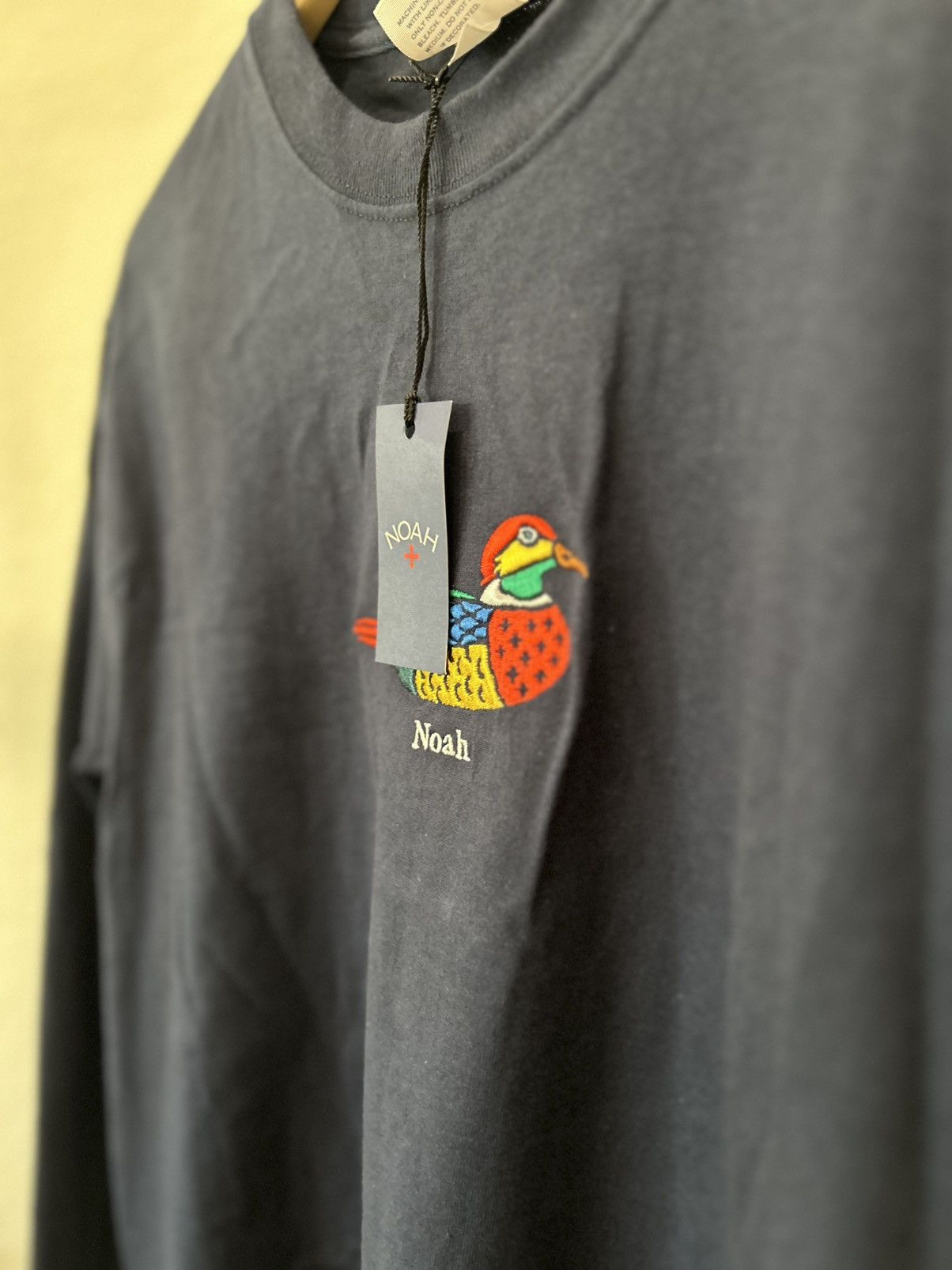 Noah BNWT Navy Embroidered Duck Long Sleeve T-Shirt Size US M / EU 48-50 / 2 - 5 Thumbnail