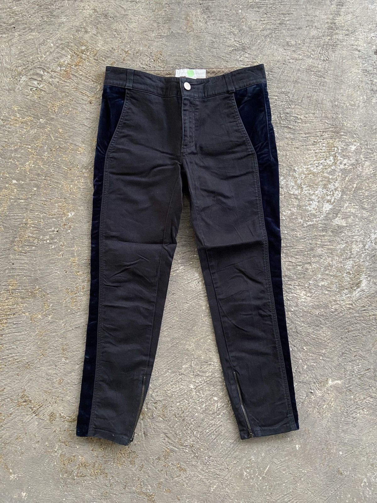 Stella McCartney Stella McCartney - Jeans With Velvet Leg Zip Pants Size 26" / US 2 / IT 38 - 1 Thumbnail