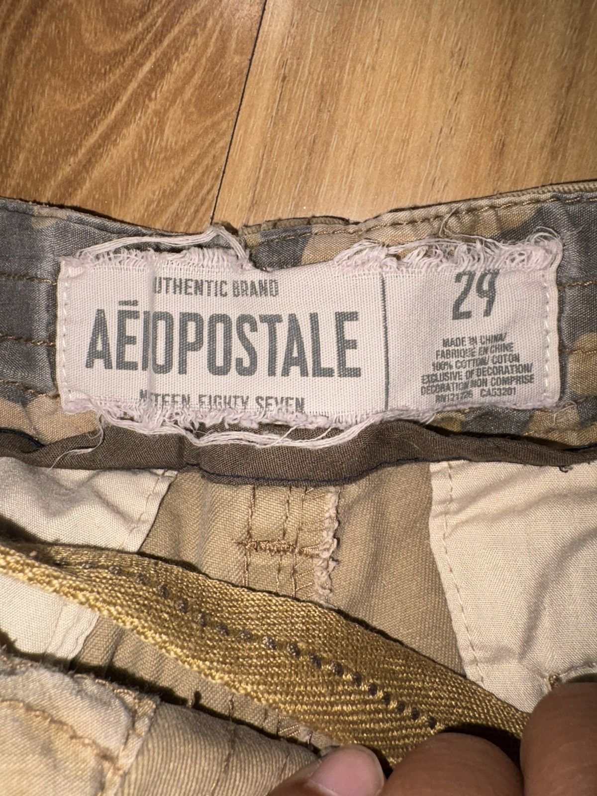 Aeropostale VTG Aeropostale Y2K KhakiCargo Shorts Twill Gorpcore Size 29 Size US 29 - 7 Thumbnail