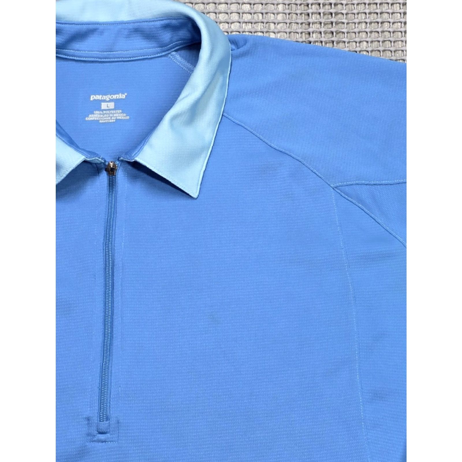 Patagonia Patagonia Polo Shirt Women L Blue 1/4 Zip Short Sleeve Performance Jersey Lightweight Moisture Wicking Activewear Shirt Size L / US 10 / IT 46 - 3 Thumbnail