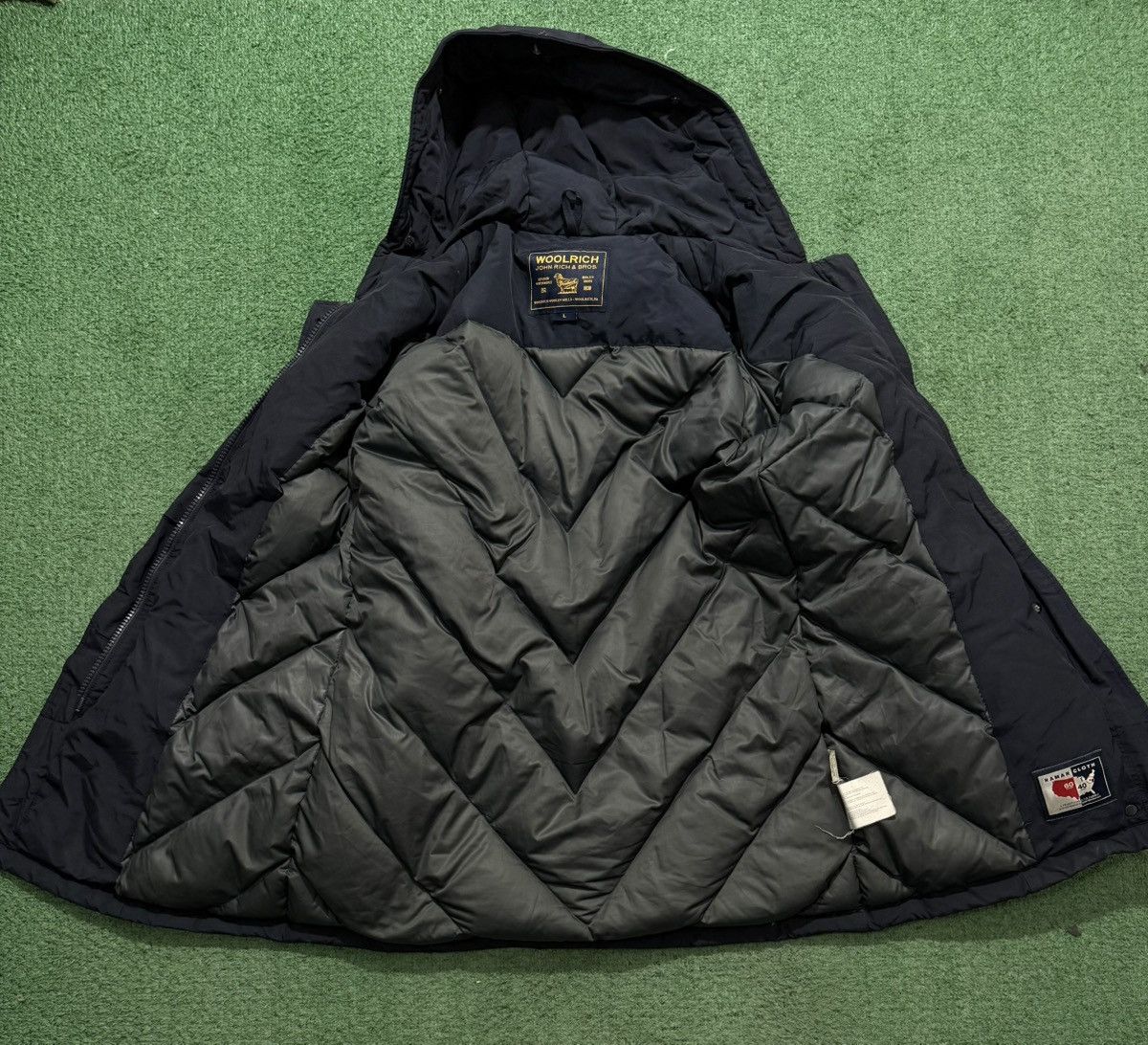 Woolrich Woolen Mills Woolrich Down Parka Arctic Jacket Navy Size L / US 10 / IT 46 - 3 Thumbnail
