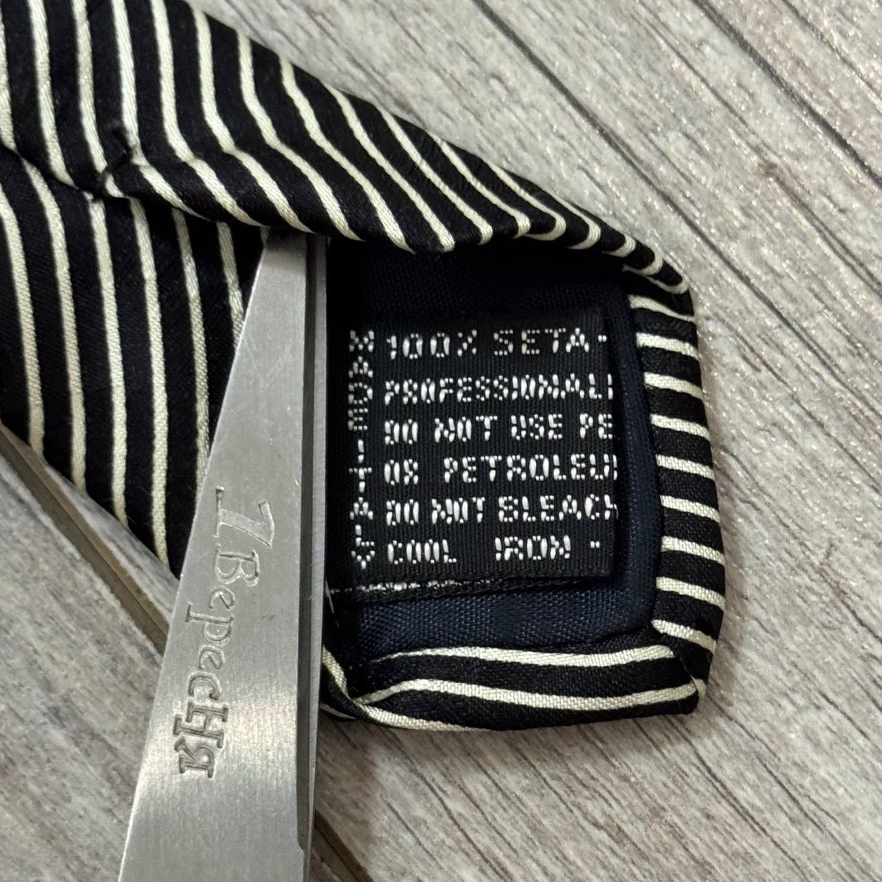 Versace Vintage Versace Barocco Print V2 Silk Tie Size ONE SIZE - 7 Thumbnail