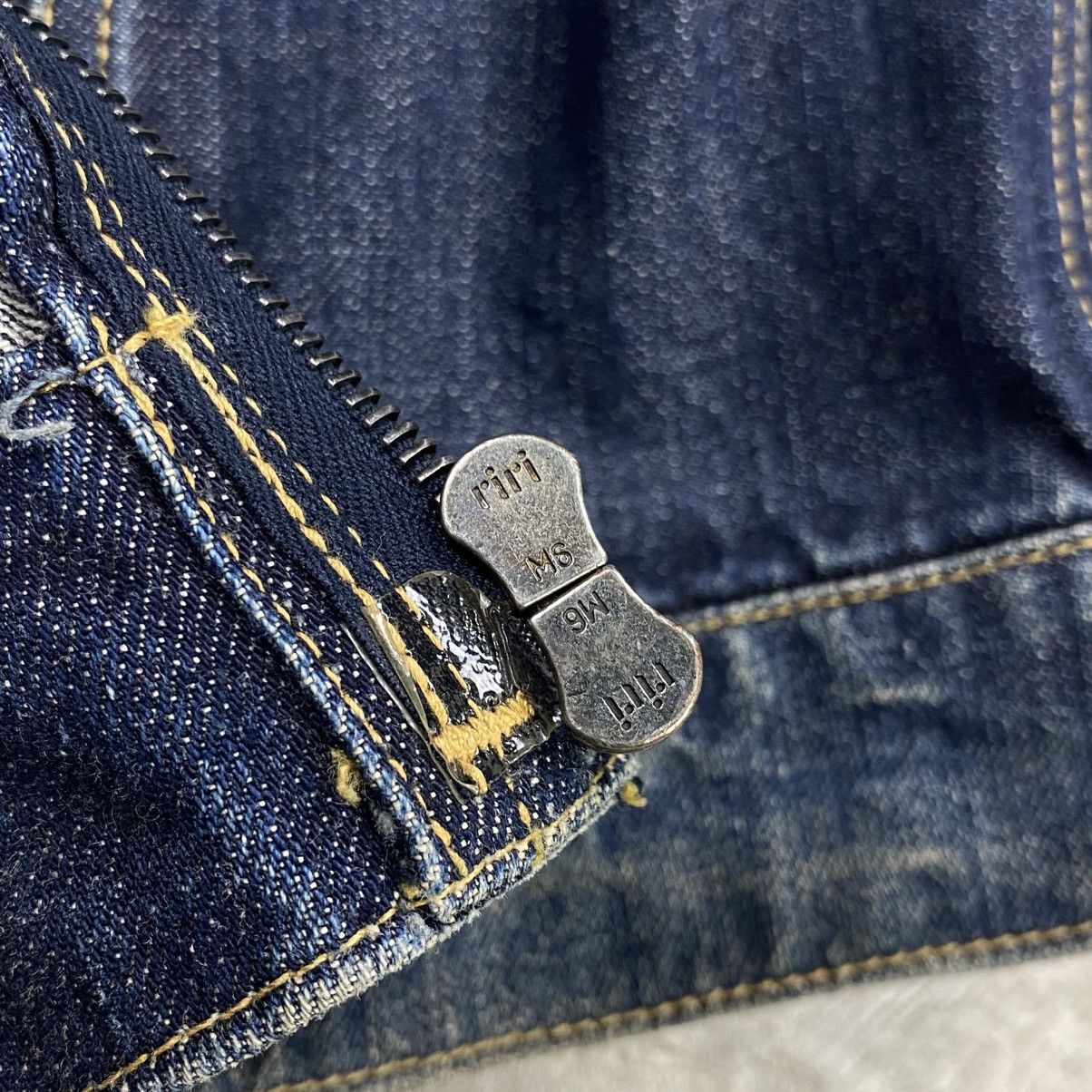 Attachment (SAMPLE) by Kazuyuki Kumagai Blue Faded Denim Jacket Size US M / EU 48-50 / 2 - 5 Thumbnail