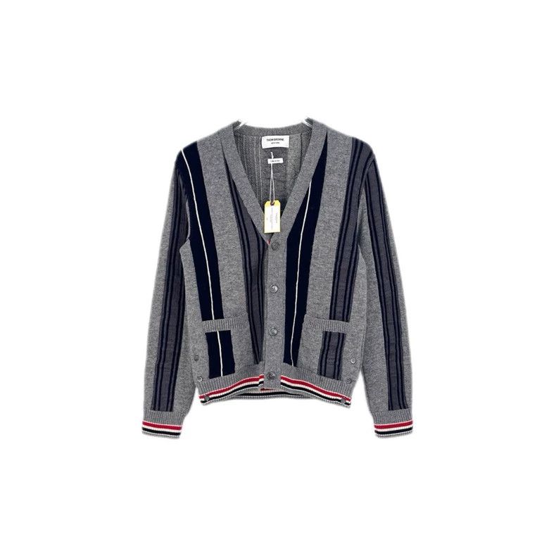 Thom Browne Thom Browne Size 0Grey Vertical Stripe Classic logo half wo Size US XS / EU 42 / 0 - 1 Thumbnail