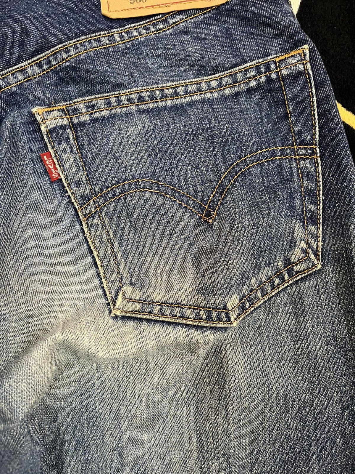 LVC × Levi's × Levi's Vintage Clothing Vintage Levi’s 560 Baggy Faded Denim Size US 29 - 10 Thumbnail