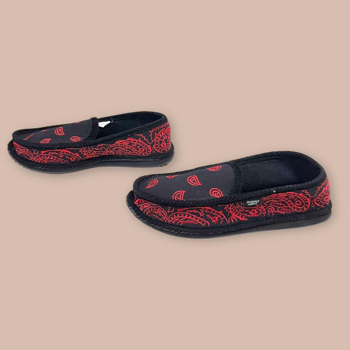 Other Trooper America's bandana paisley & corduroy slip-ons Size US 12 / EU 45 - 2 Thumbnail