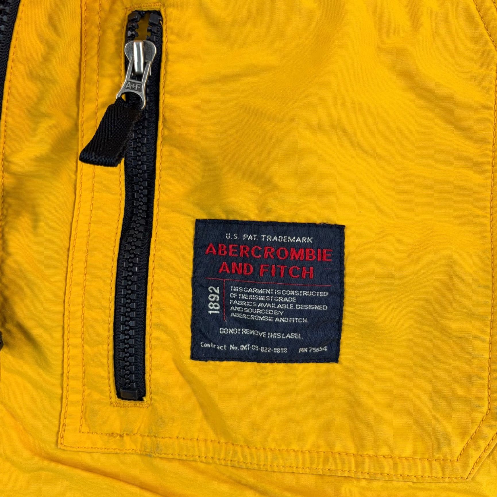Abercrombie & Fitch VINTAGE Abercrombie & Fitch A92 Ski Jacket Men M Yellow Windbreaker Waterproof Fleece Lined Zipper Pockets 90s Outdoors Size US M / EU 48-50 / 2 - 4 Thumbnail