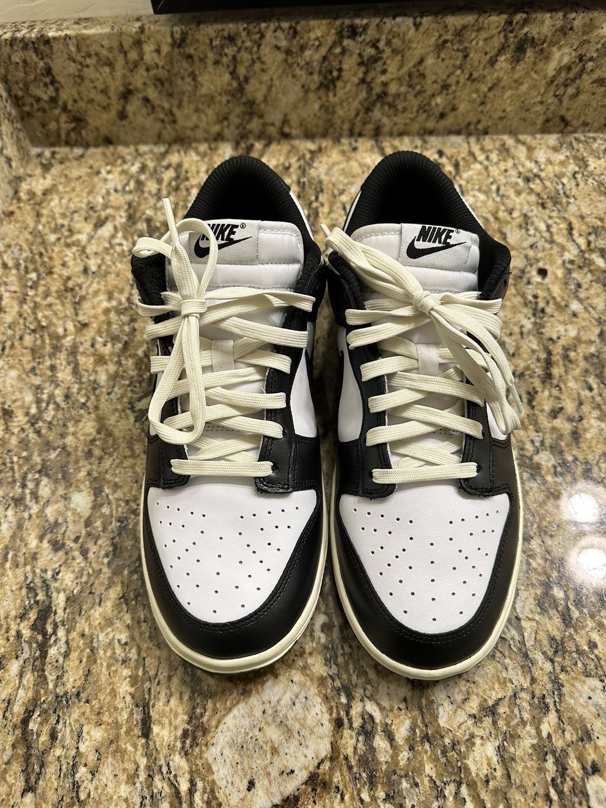 nike dunks vintage pandas
