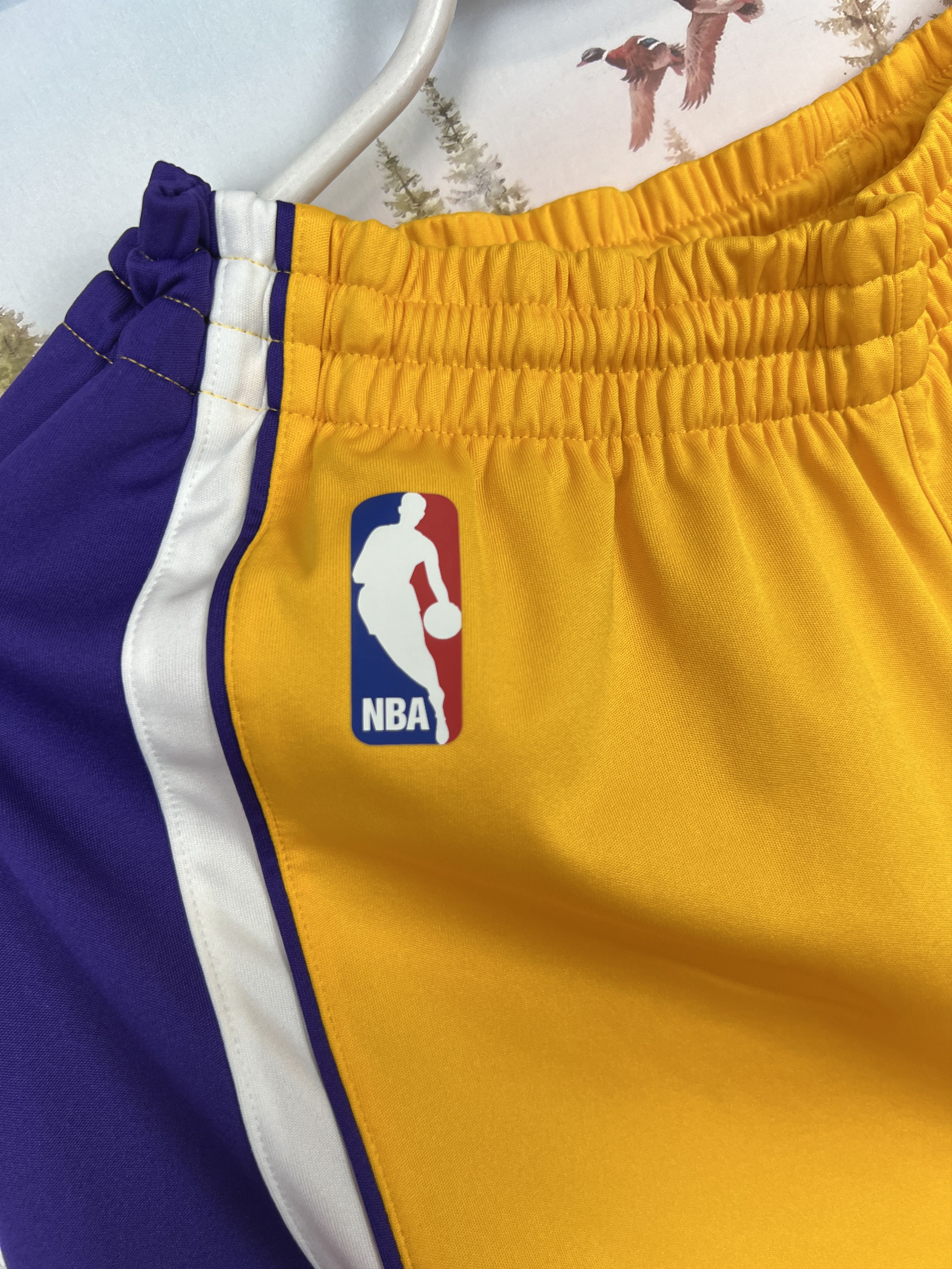 Adidas Vintage Los Angeles Lakers Bryant NBA Kids 16 Y Shorts Size US 30 / EU 46 - 4 Thumbnail