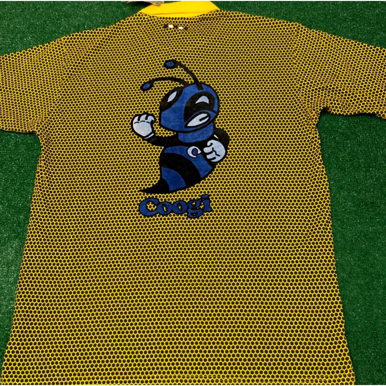 Coogi VINTAGE COOGI Bumblebee Hip Hop Polo Shirt Mens XL Yellow NWT Size US XL / EU 56 / 4 - 2 Thumbnail