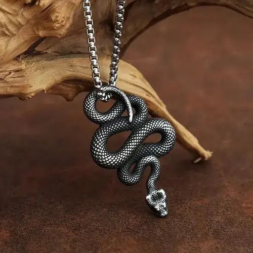 Anime 60cm Chain Wolf Head Necklace Size ONE SIZE - 3 Thumbnail