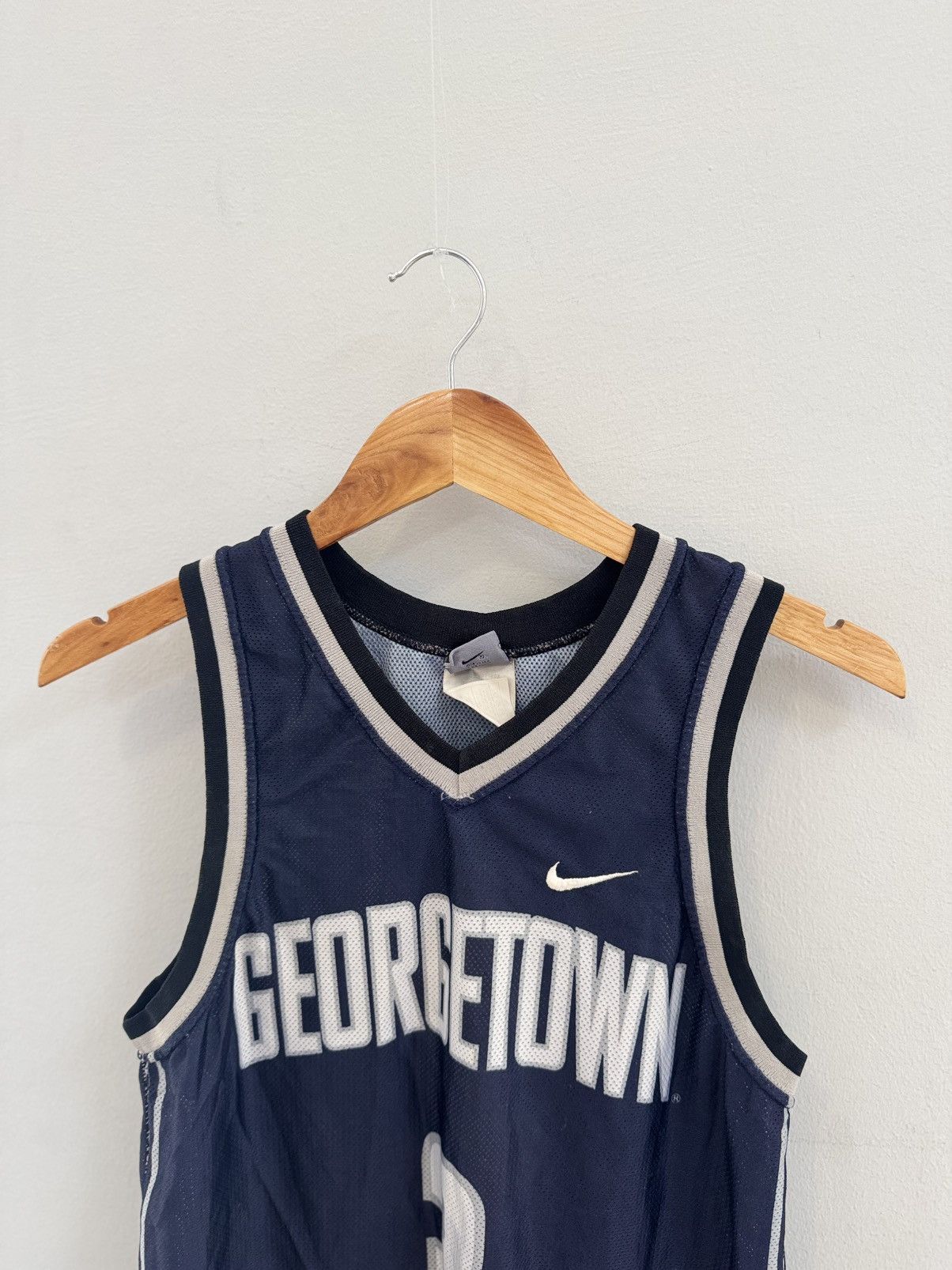 Nike Georgetown Hoyas Jersey - Allen Iverson (3) Size US S / EU 44-46 / 1 - 2 Thumbnail