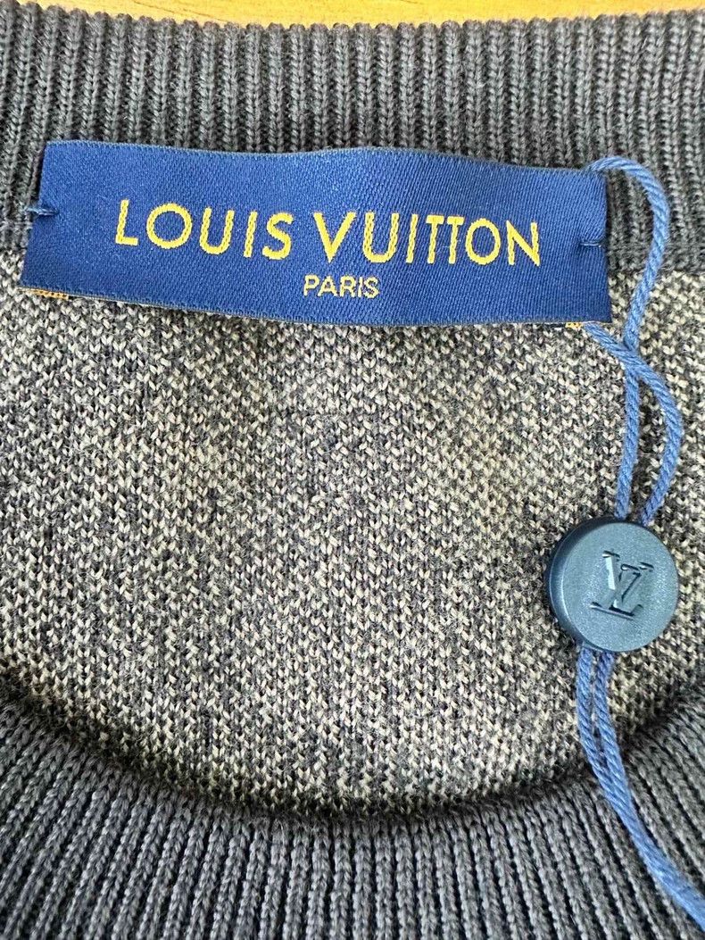 Louis Vuitton Louis Vuitton FW23 Logo monogrammed scribbled crewneck lon Size US L / EU 52-54 / 3 - 5 Thumbnail