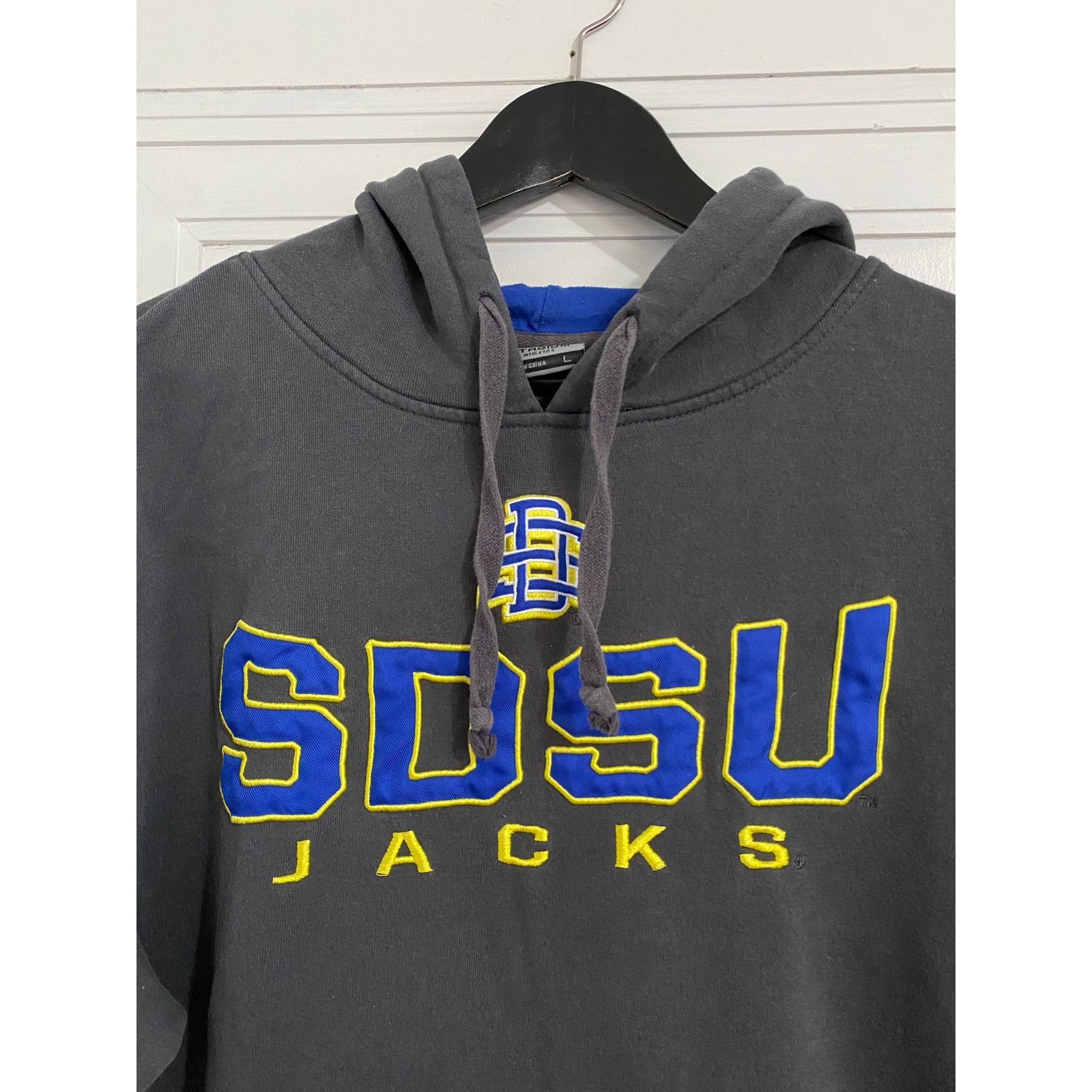 NCAA South Dakota State University SDSU Jacks Hoodie Size Large Size US L / EU 52-54 / 3 - 2 Thumbnail